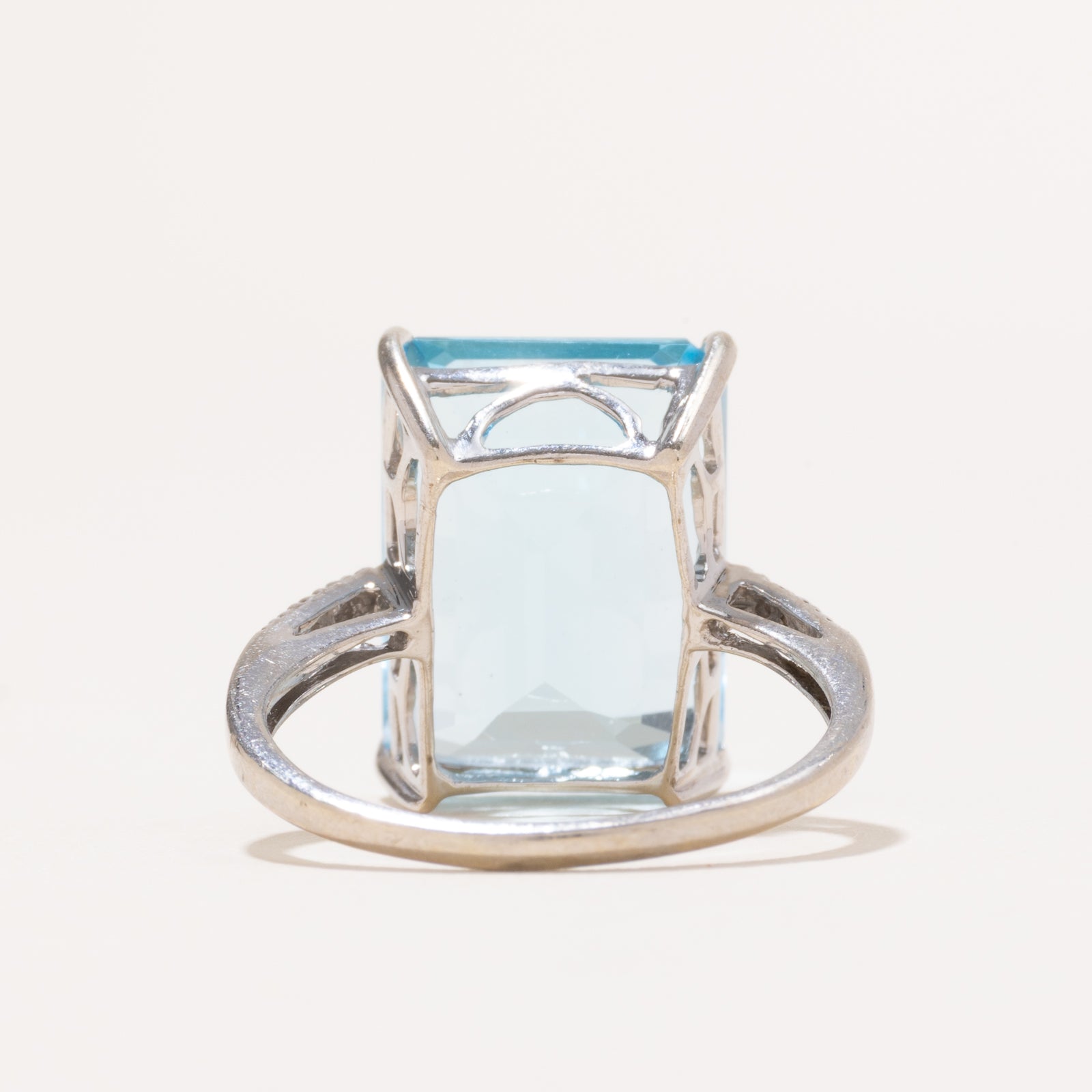 Topaz & Diamond Cocktail Ring | 15.00ct, 0.04ctw | SZ 7.75