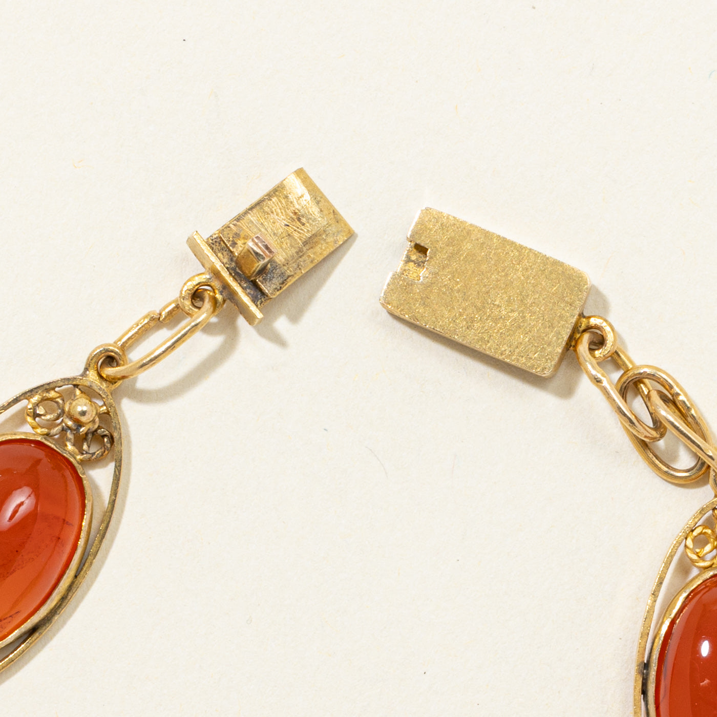 Oval Cabochon Carnelian Bracelet | 36.00ctw | 7.5"