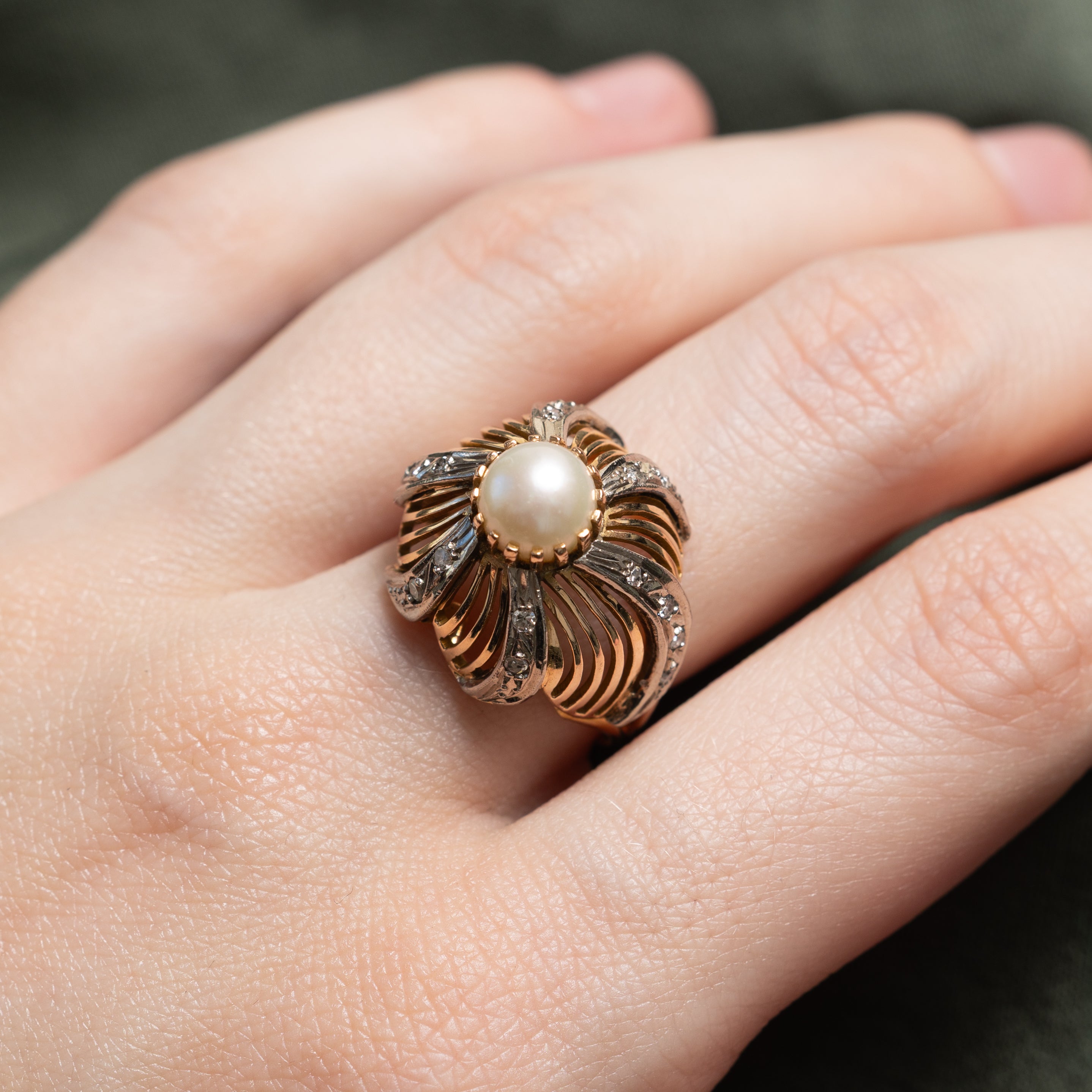 Pearl & Diamond Pinwheel Design Dome Ring | 0.08ctw | SZ 6