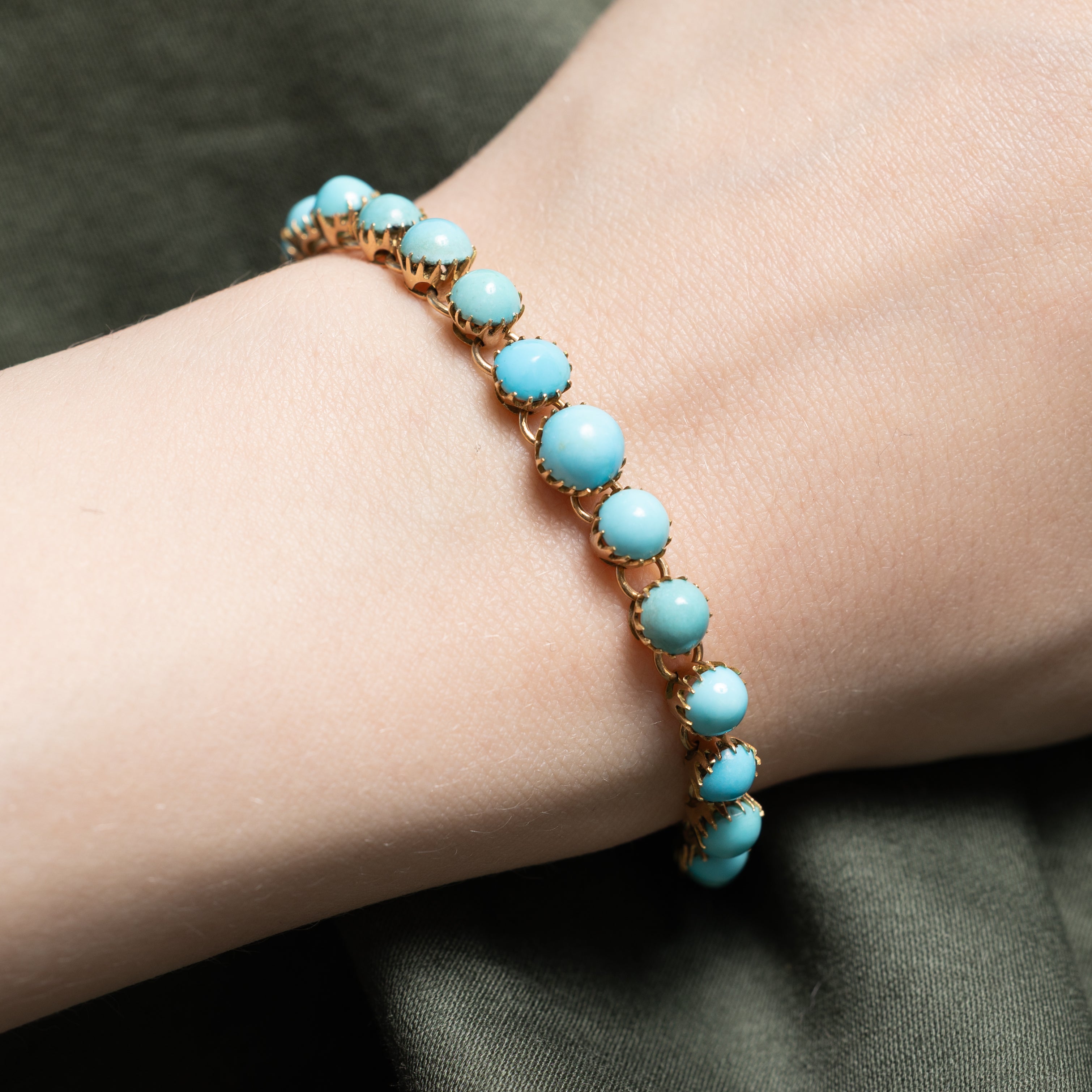 Turquoise Gemstone Bracelet | 6.70ctw | 7"