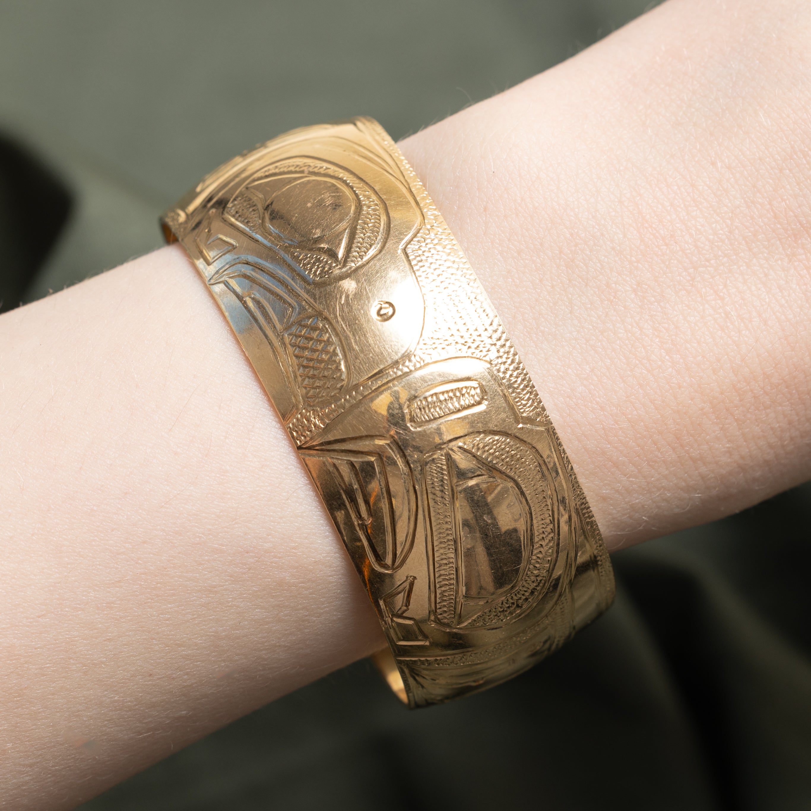 'Thomas Adams' 14k Yellow Gold Indigenous Art Cuff | 6.5"