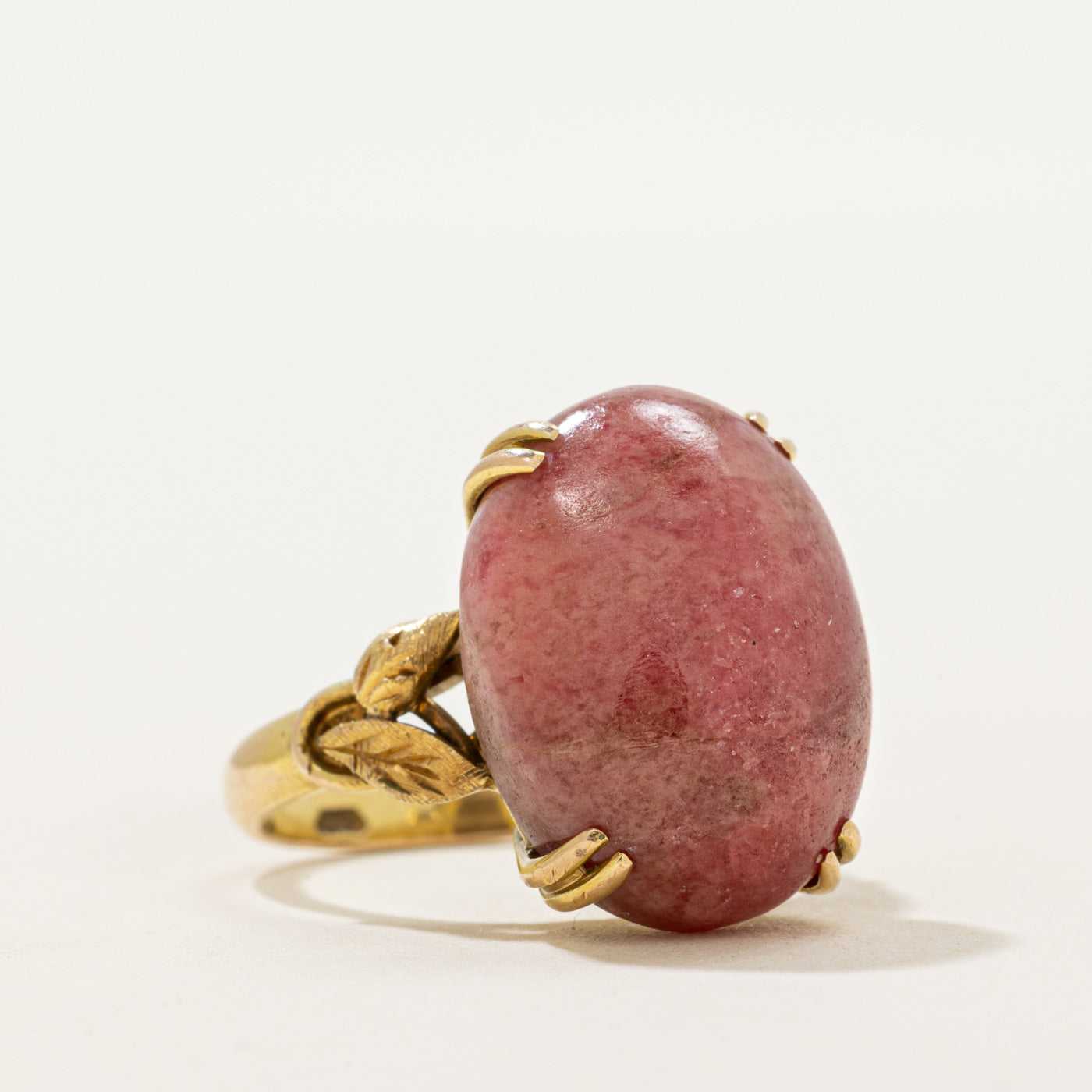 Rhodolite Leaf Embossed Cocktail Ring | 20.00ct | SZ 7