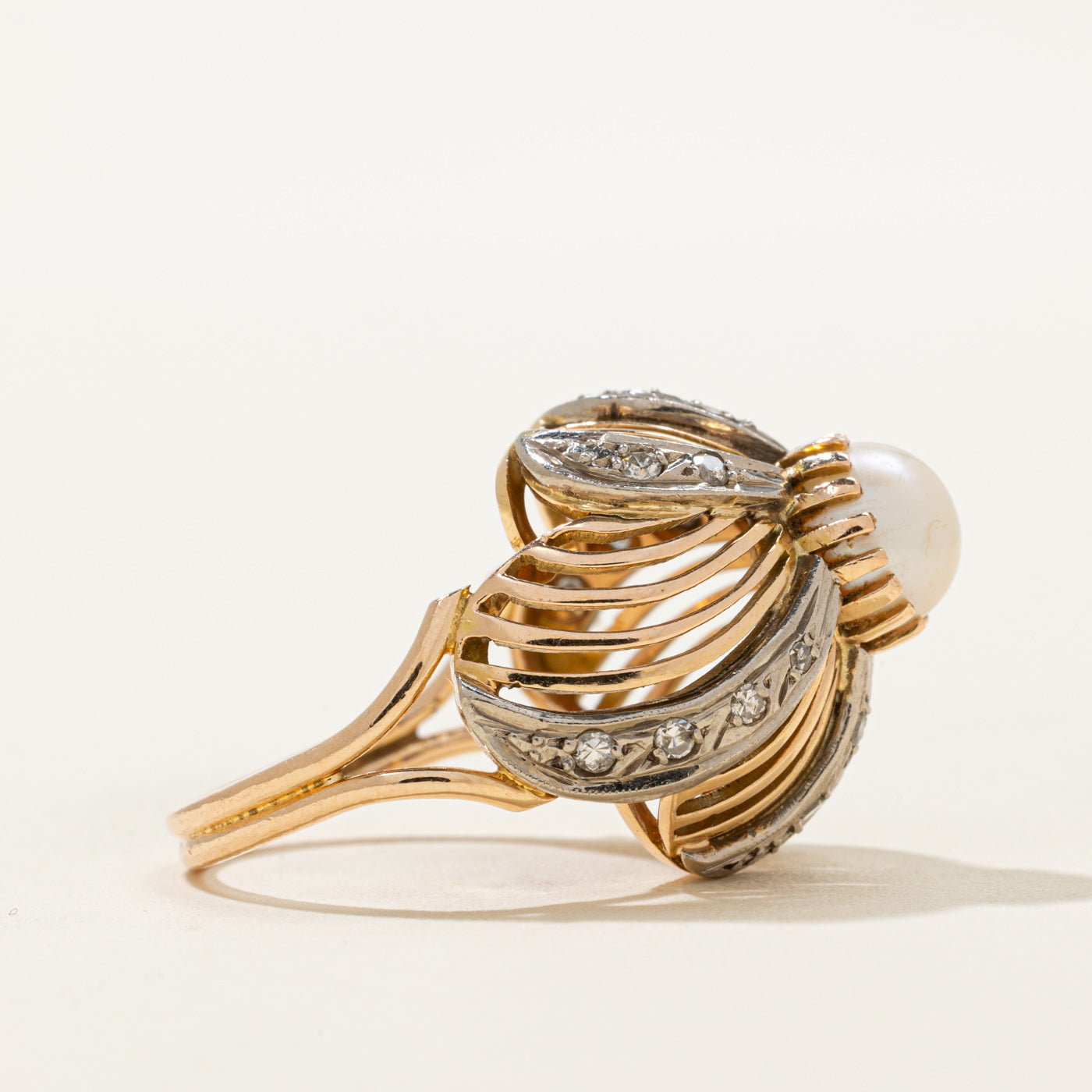 Pearl & Diamond Pinwheel Design Dome Ring | 0.08ctw | SZ 6