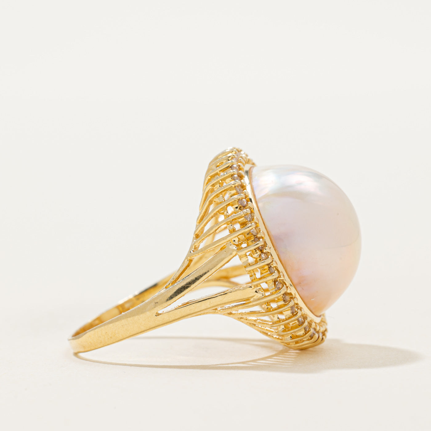 Mabé Pearl & Diamond Halo Cocktail Ring | 0.20ctw | SZ 6