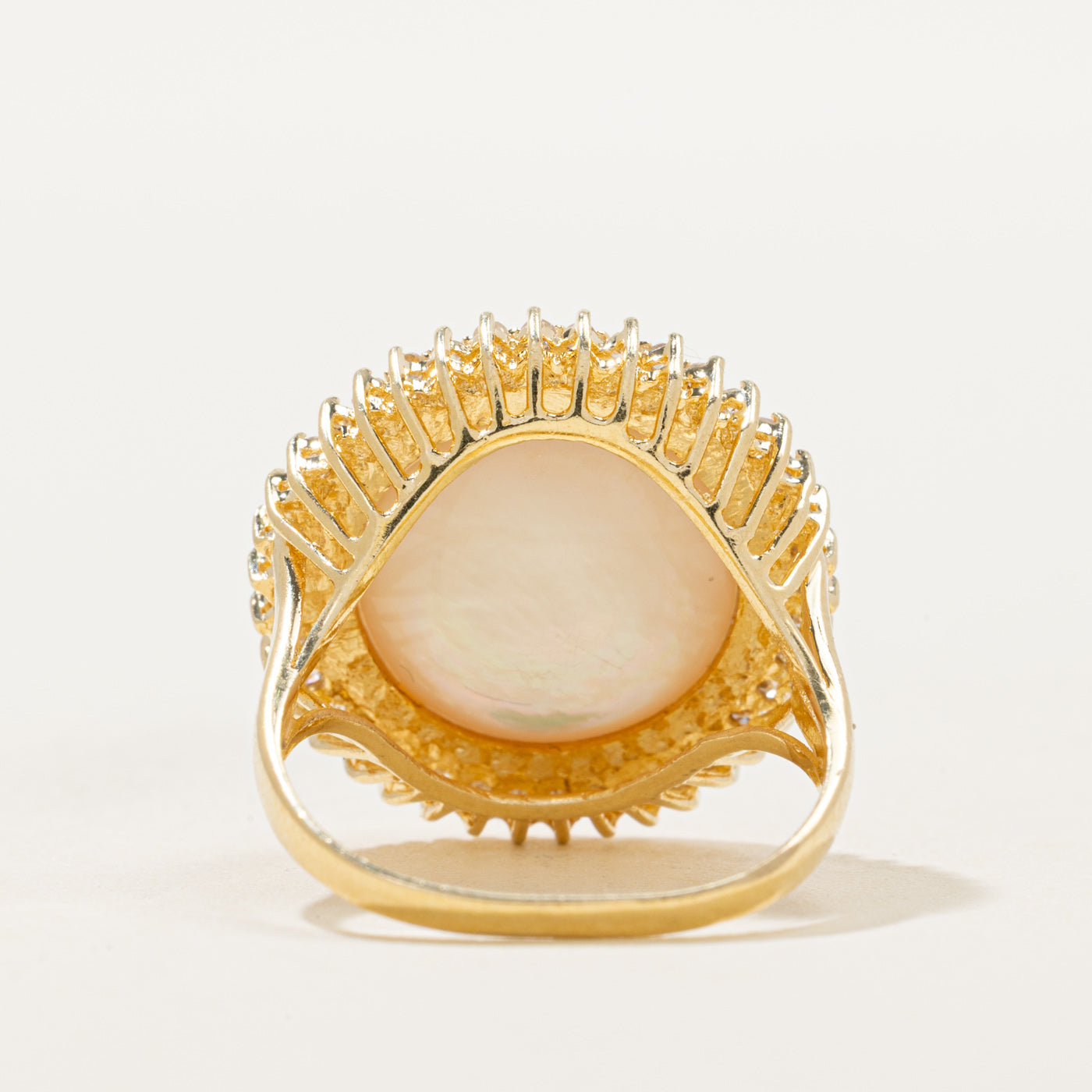 Mabé Pearl & Diamond Halo Cocktail Ring | 0.20ctw | SZ 6