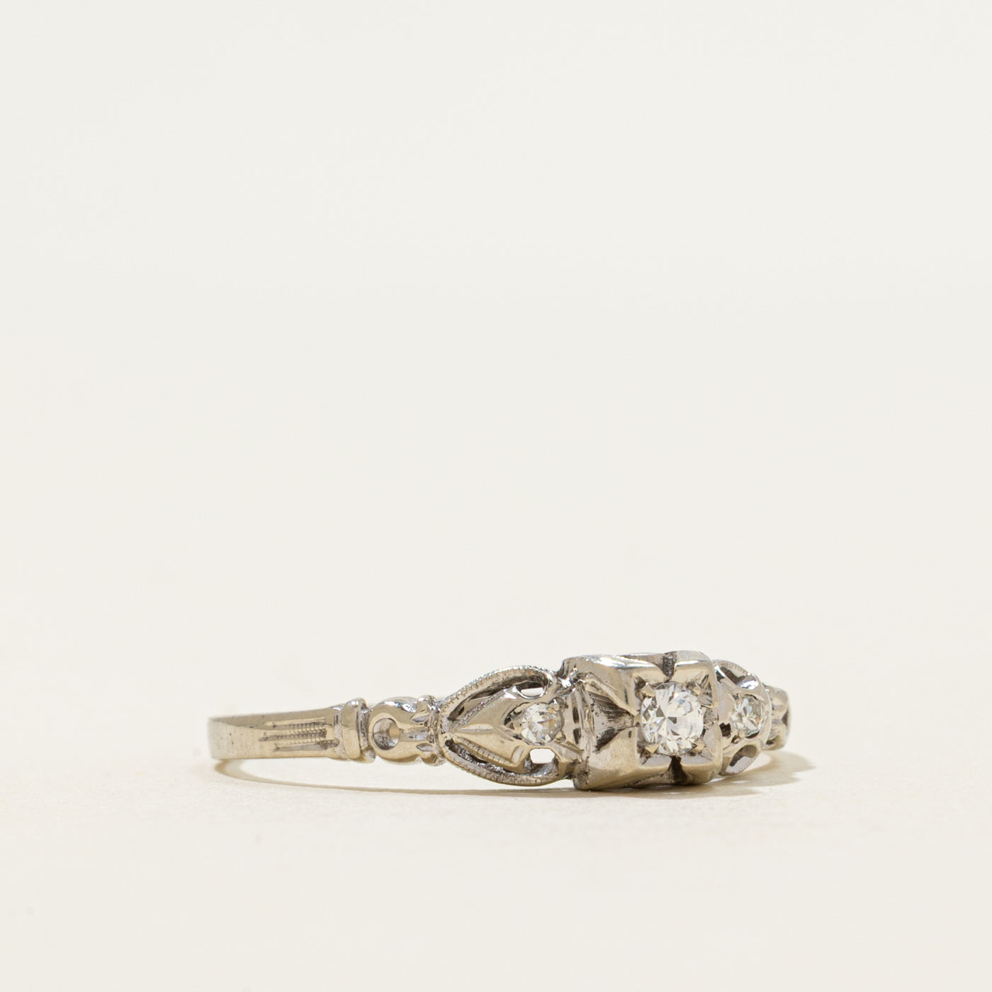 Diamond Engraved Ornate Ring | 0.10ctw | SZ 9