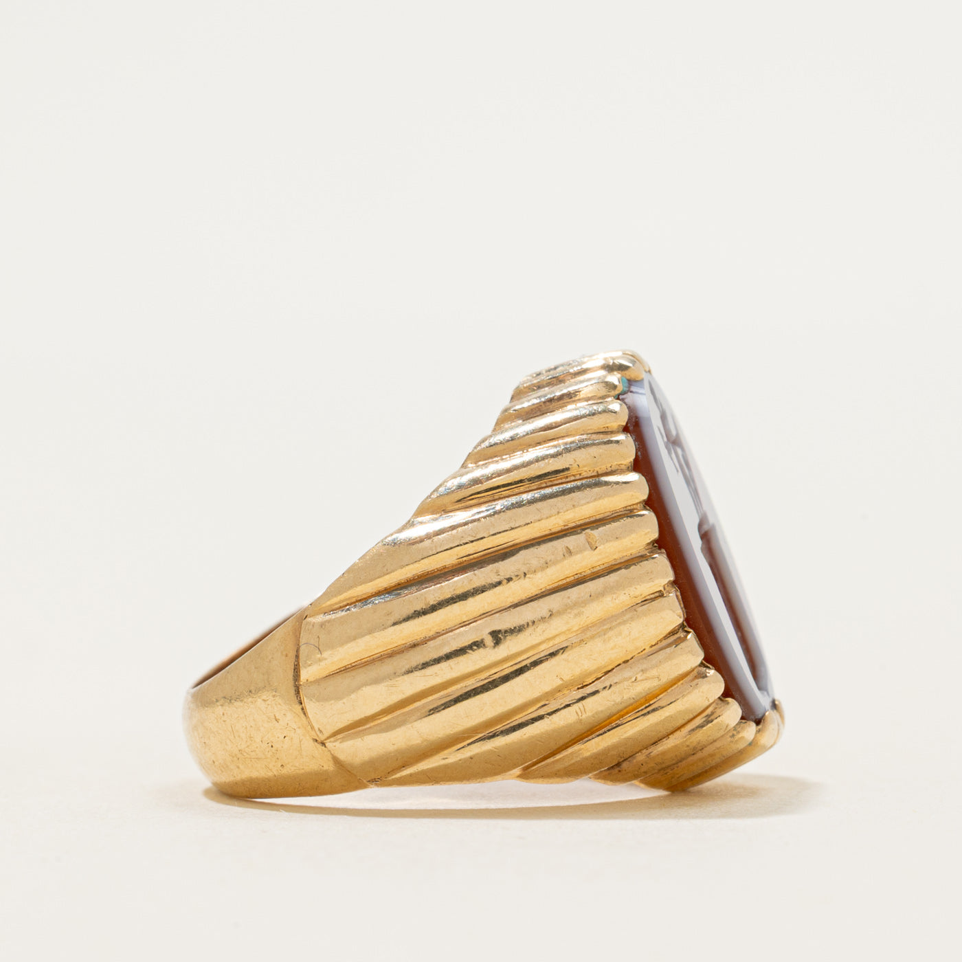 Vintage Sardonyx Intaglio Ring | 4.50ct | SZ 5.5