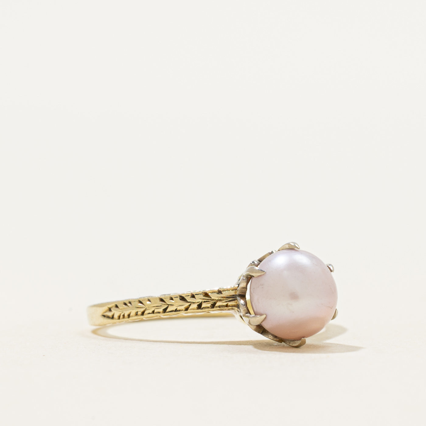 Solitaire Pearl Engraved Ring | SZ 6.25