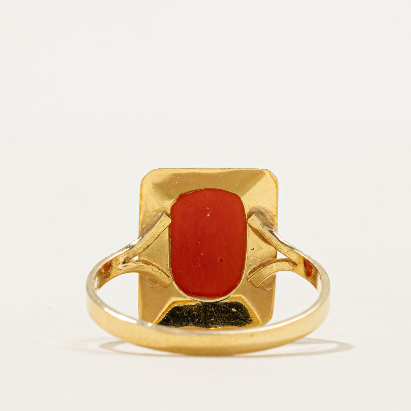 Italian 18k Bezel Set Coral Engraved Ring | 2.10ct | SZ 7.75
