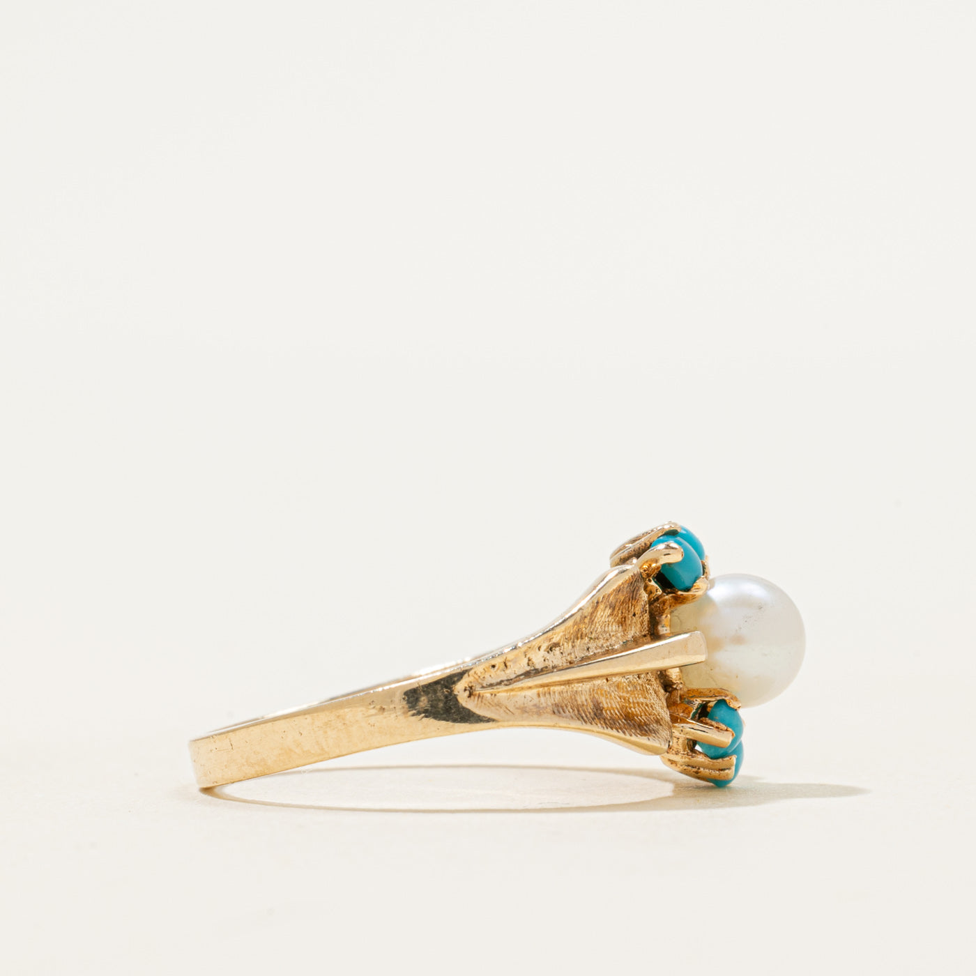 Cabochon Turquoise & Pearl Textured Ring | 0.36ctw | SZ 6.25