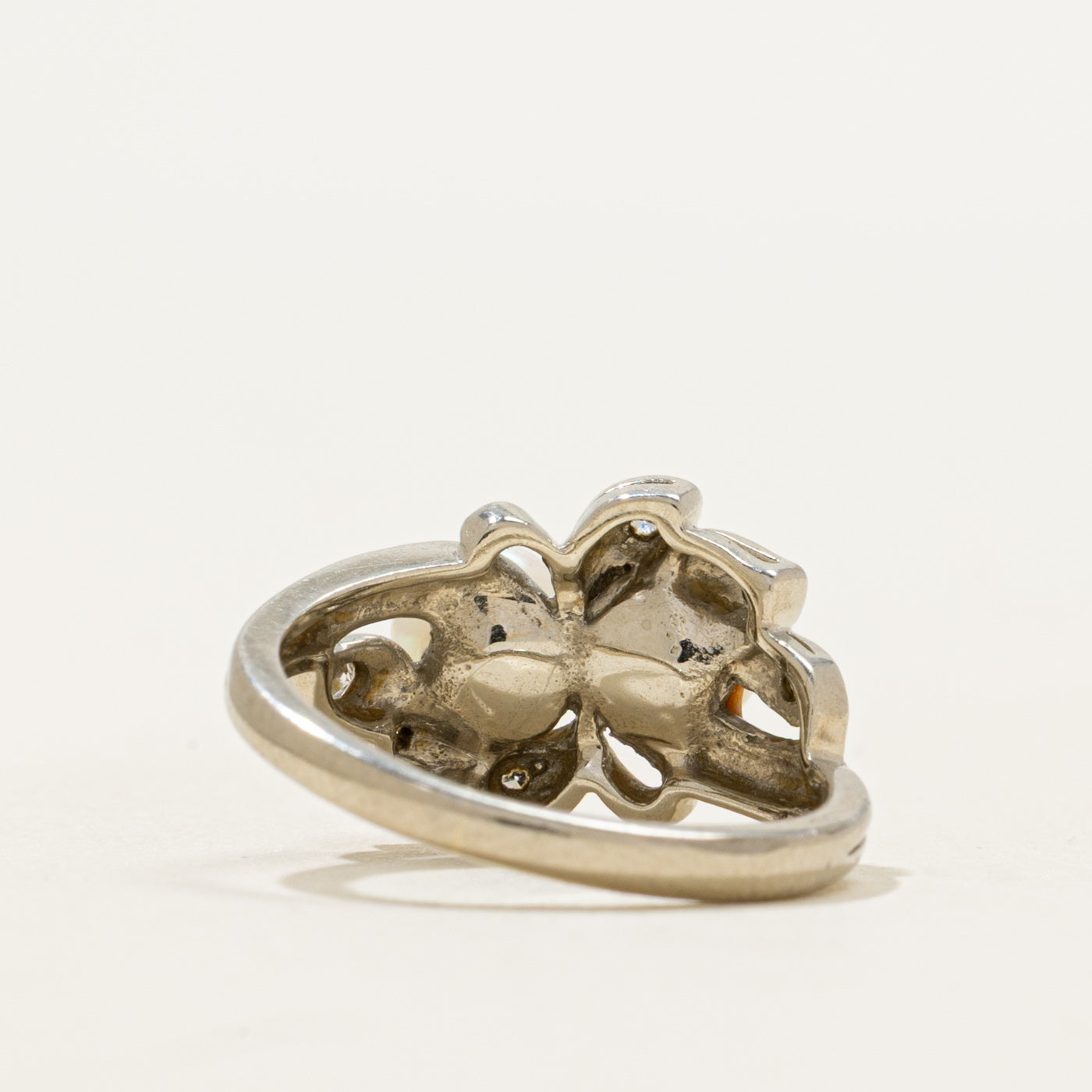'Orange Blossom' Toi et Moi Pearl & Diamond Leafy Ring | 0.06ctw | SZ 4