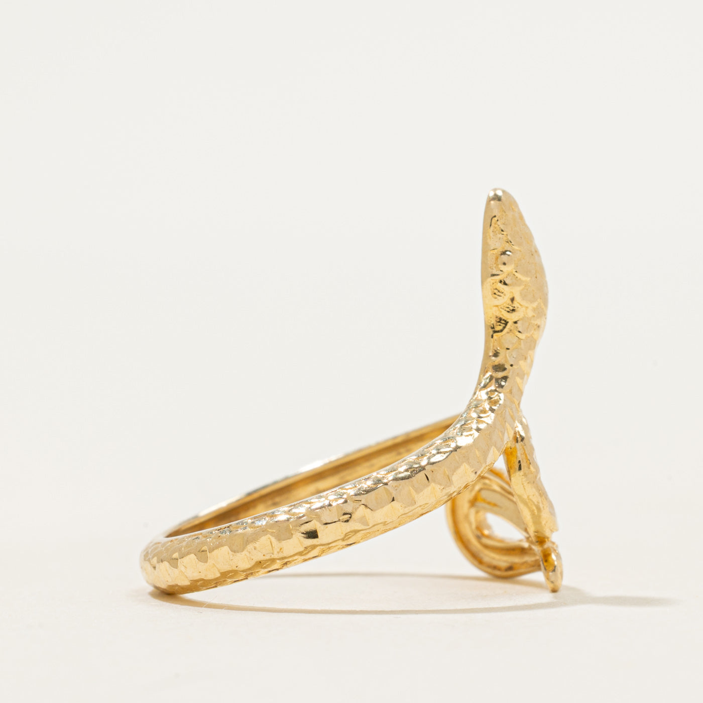 18k Yellow Gold Textured Snake Ring | SZ 7.25