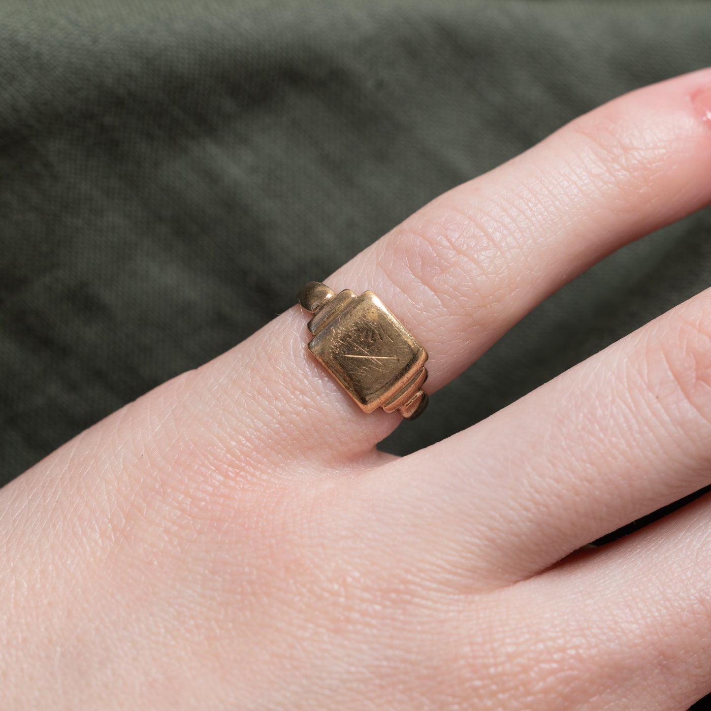 1952 Birmingham 9k Yellow Gold Signet Ring | SZ 2.75