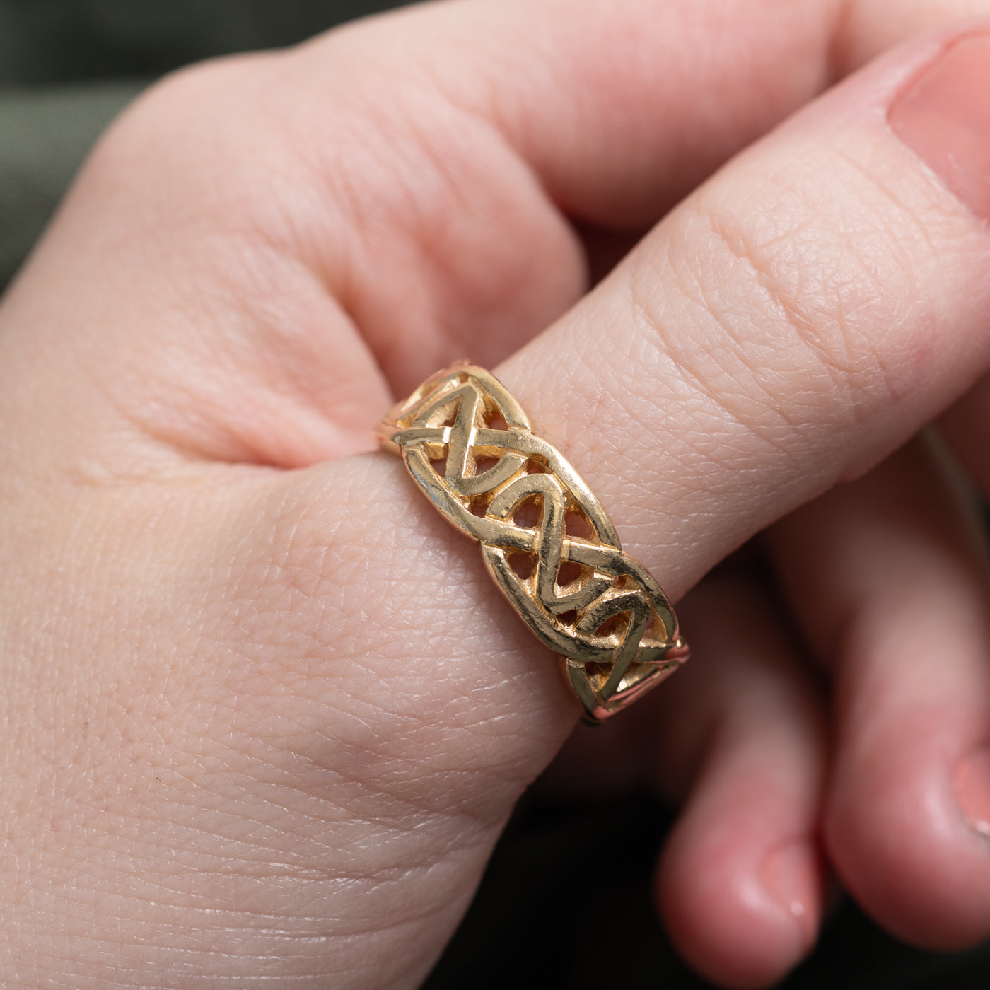 Dublin 14k Yellow Gold Celtic Band | 8.25mm | SZ 10.5