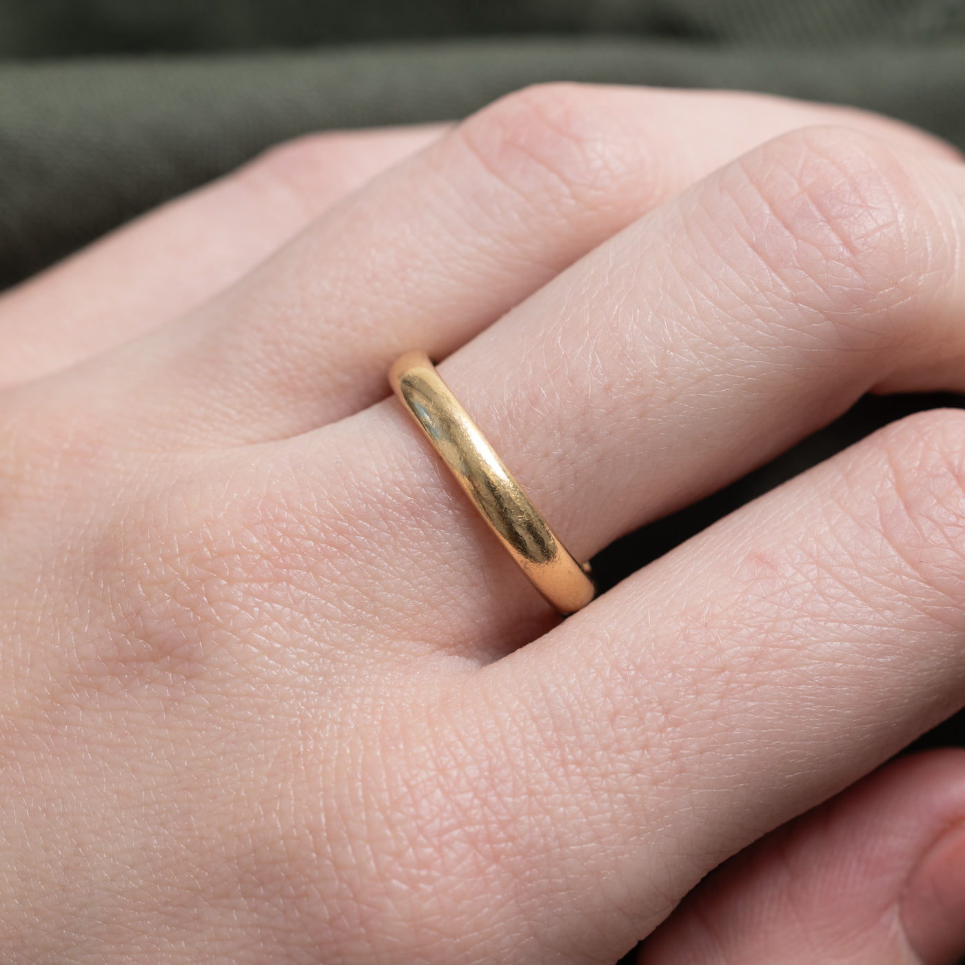 Vintage Canadian Pseudo Hallmarked 18k Yellow Gold Band | 3.25mm | SZ 7.25