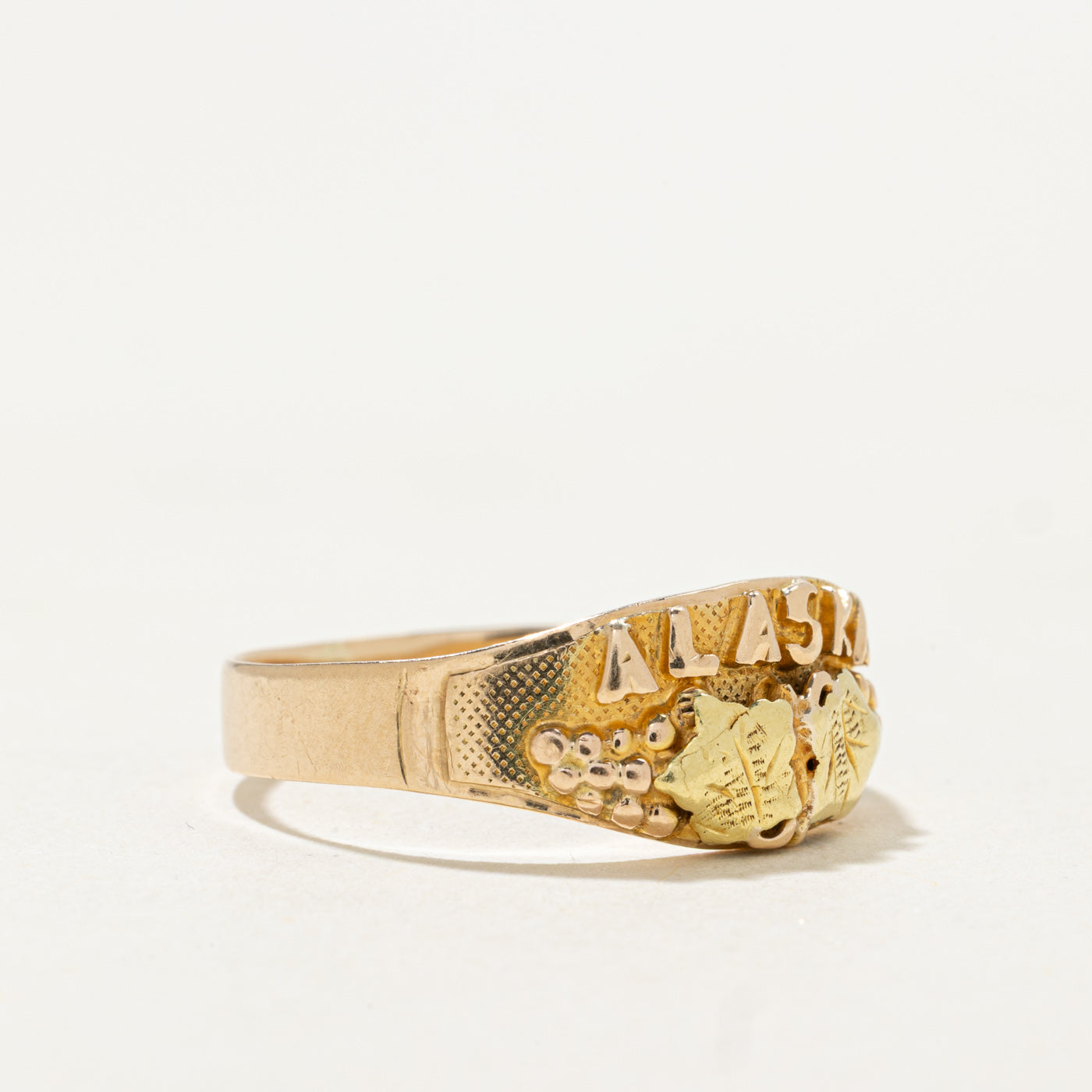14k Yellow Gold Textured "Alaska" Ring | SZ 11.0