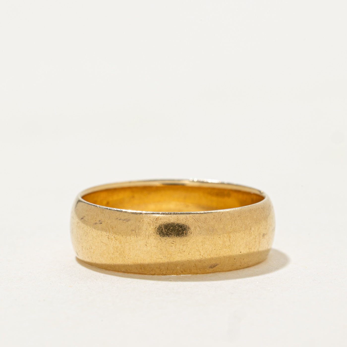18k Yellow Gold Band | 5.70mm | SZ 6.25