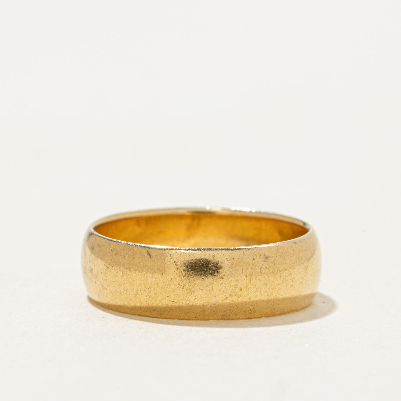 18k Yellow Gold Band | 5.70mm | SZ 6.25
