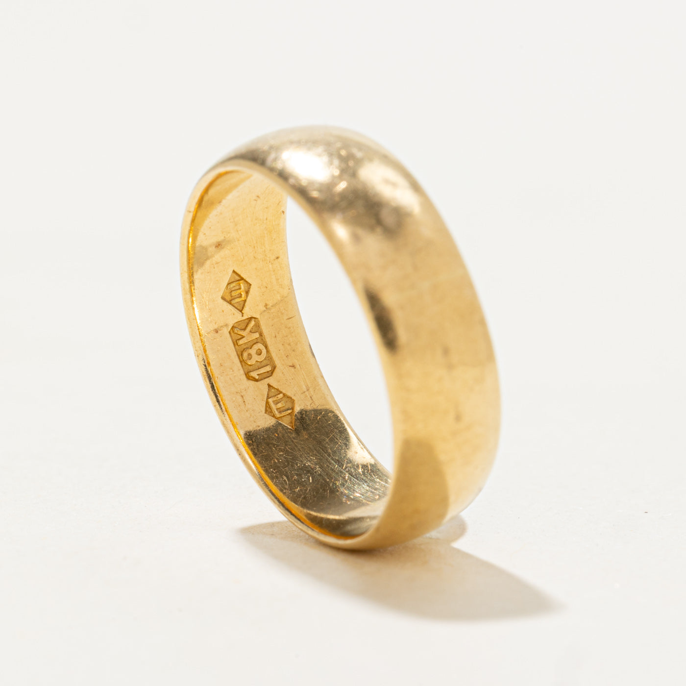 18k Yellow Gold Band | 5.70mm | SZ 6.25