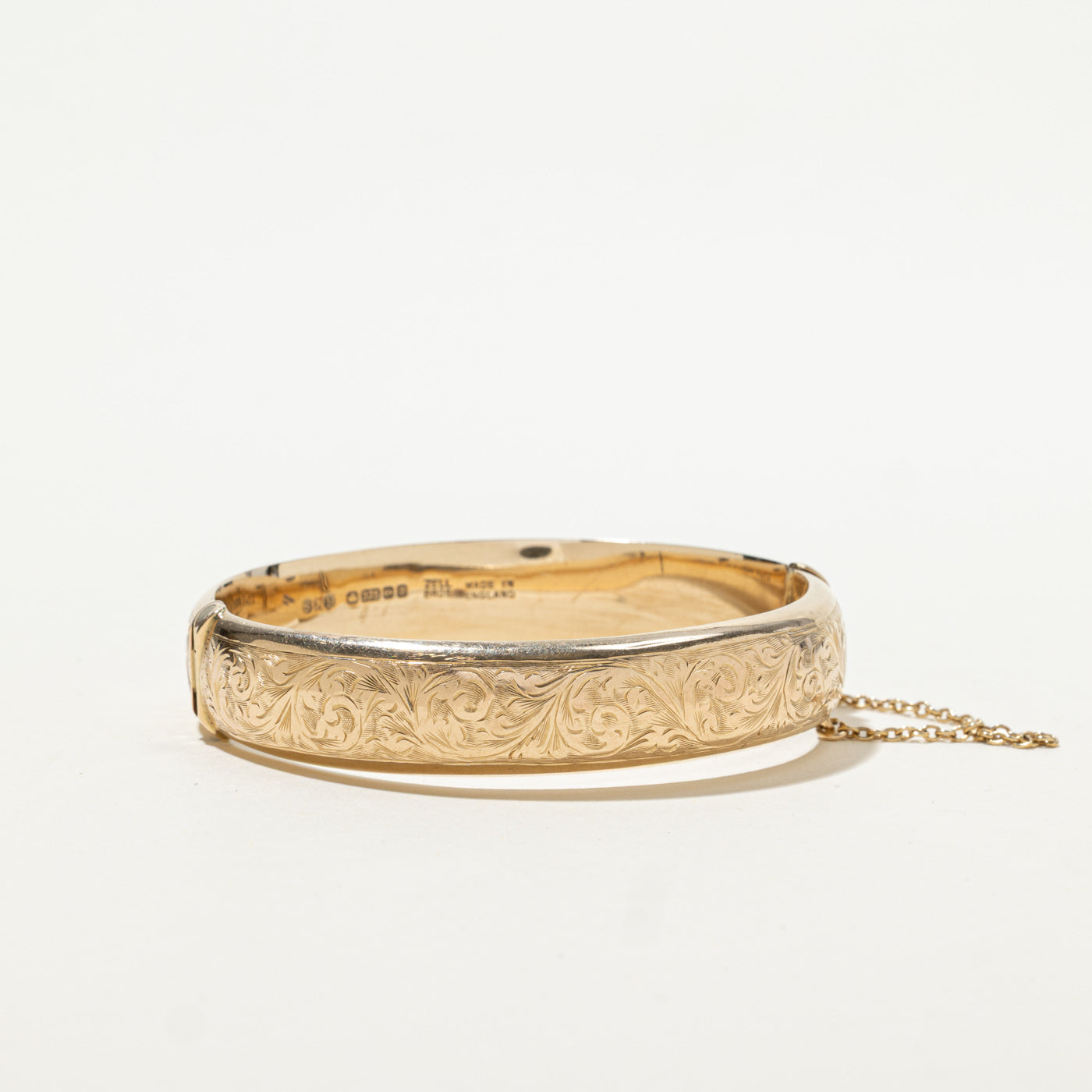 1976 Birmingham 9k Yellow Gold Scrollwork Engraved Cuff | 7"