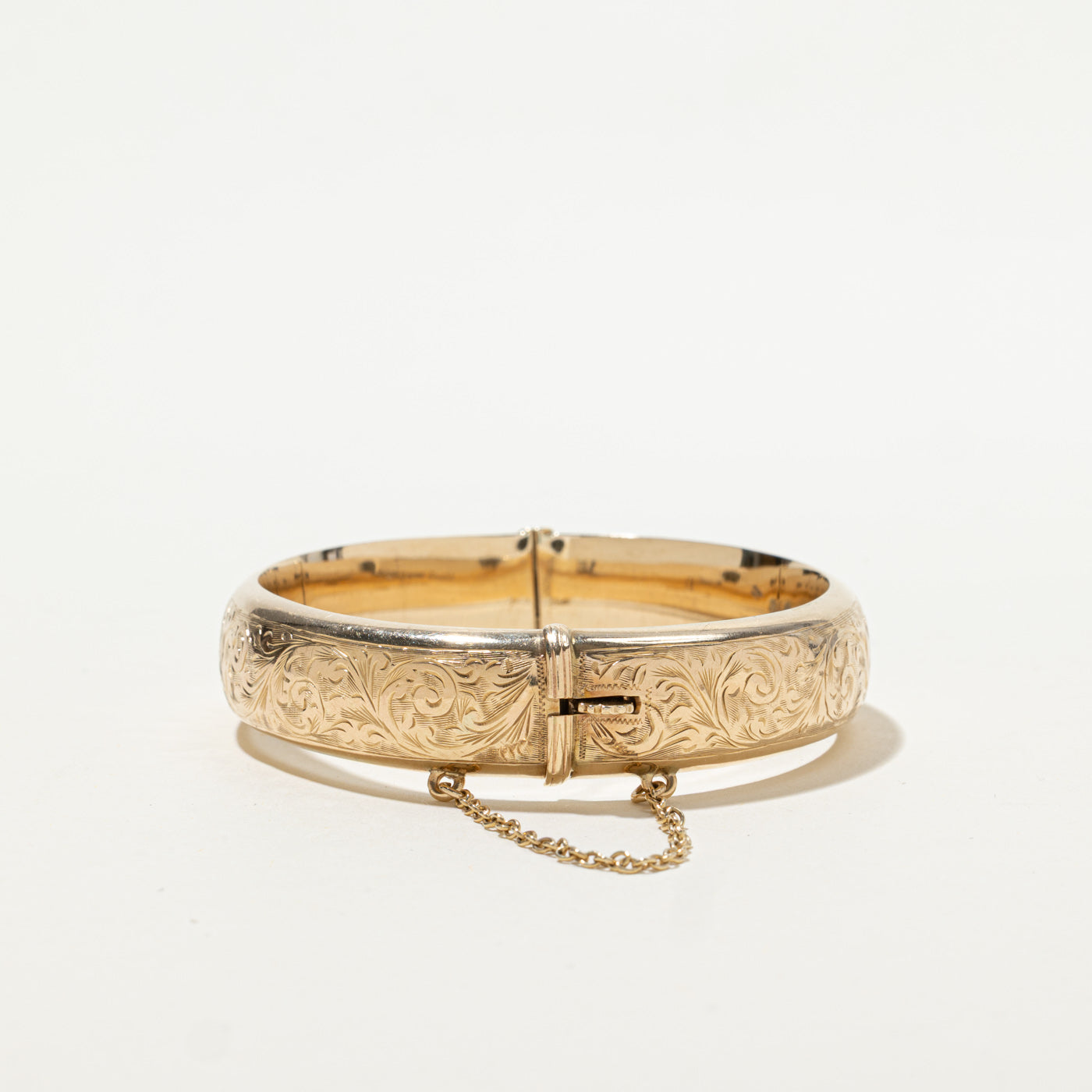 1976 Birmingham 9k Yellow Gold Scrollwork Engraved Cuff | 7"