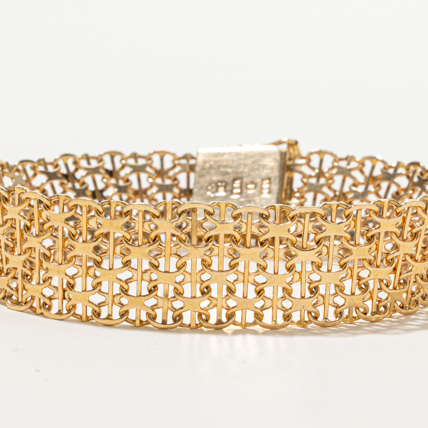 1974 Swedish 18k Yellow Gold Bismarck Chain Bracelet | 7.5"