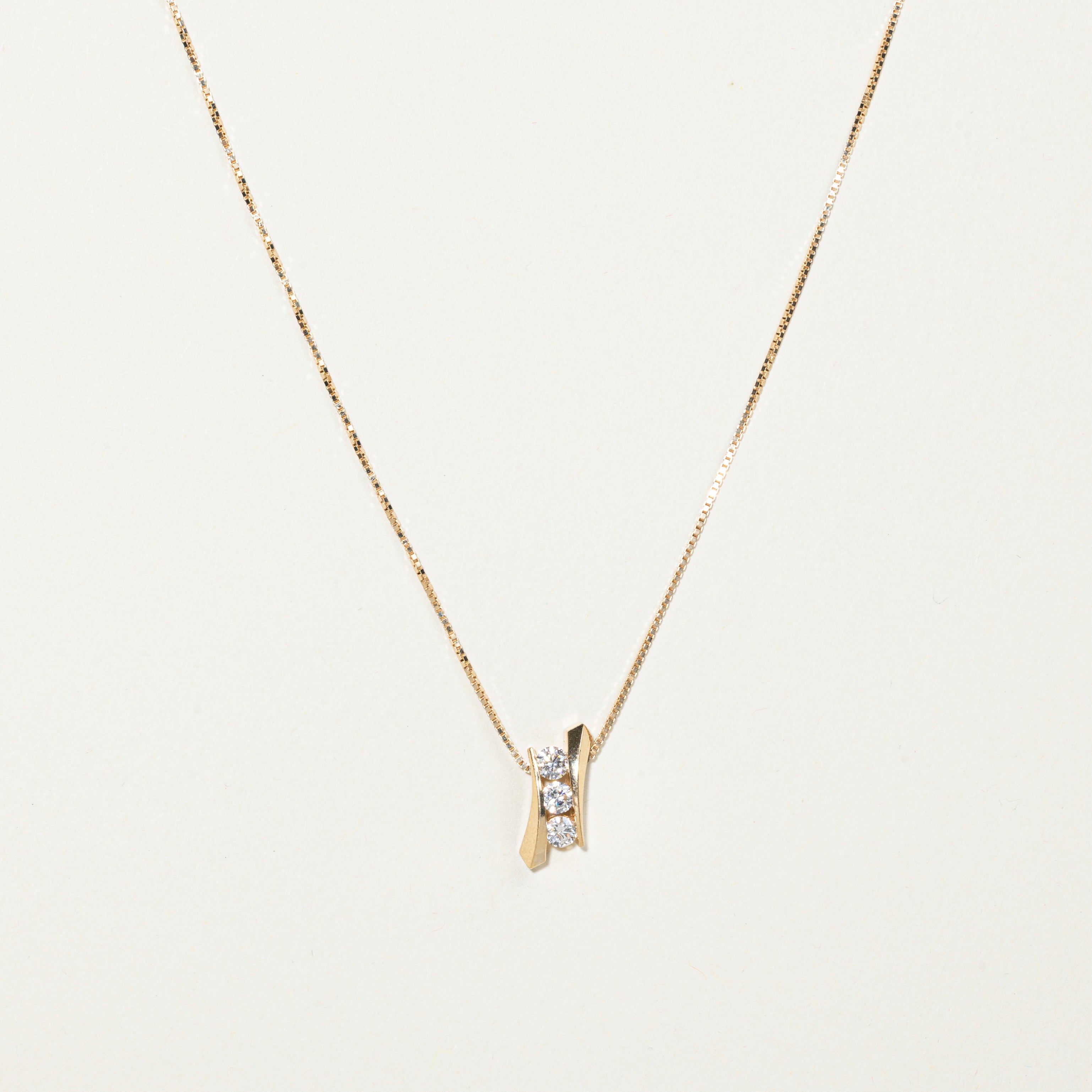 Three Stone Diamond Pendant Necklace | 0.49ctw | 18"