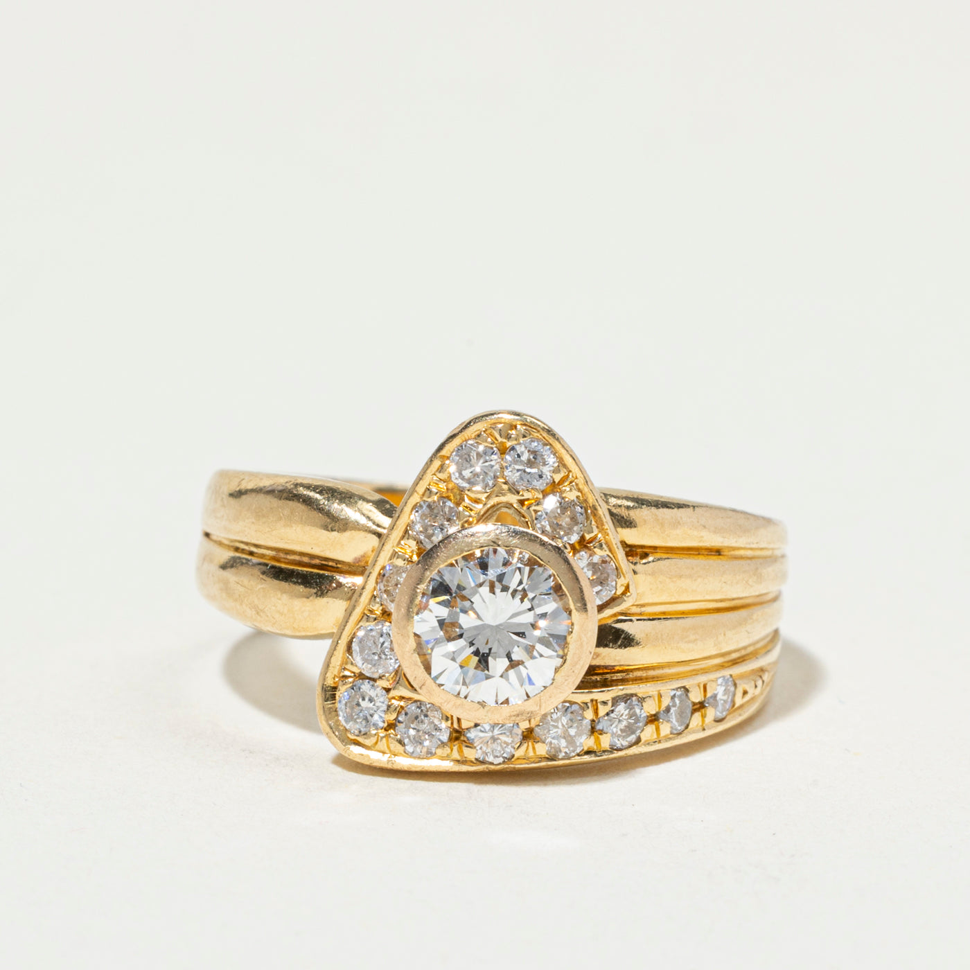 18k Bezel Set Diamond Triangle Halo Ring | 0.99ctw | SZ 6.75