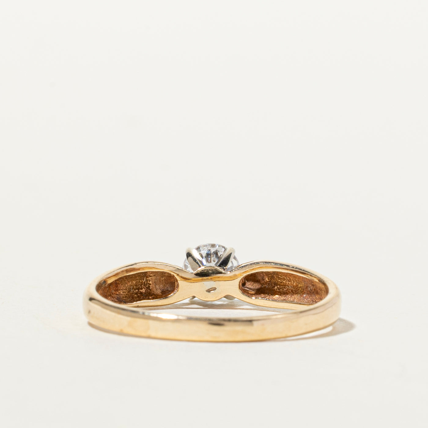 Solitaire Diamond Reverse Tapered Ring | 0.30ct | SZ 6.25