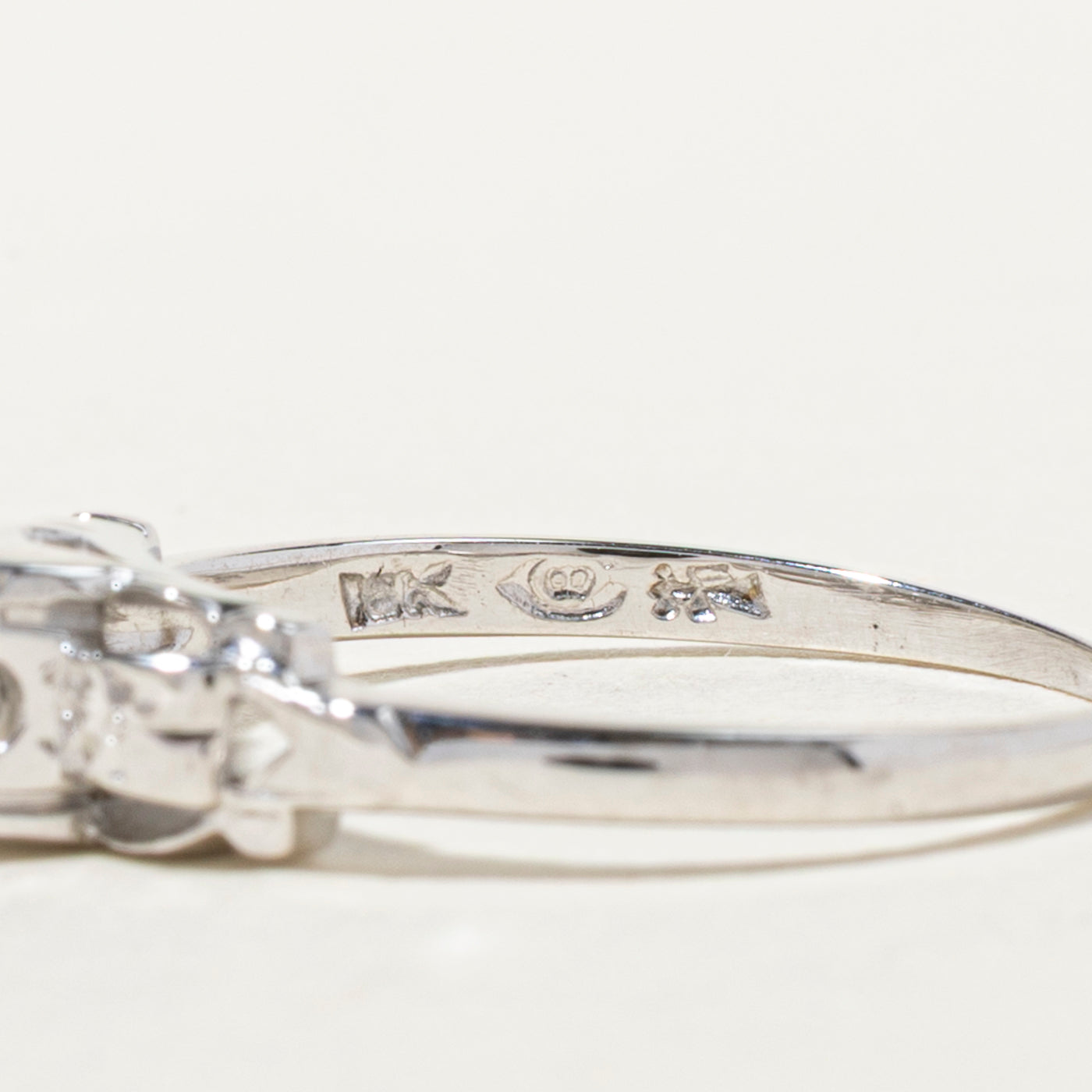 Canadian Vintage Diamond Ring | 0.15ct | SZ 5.25