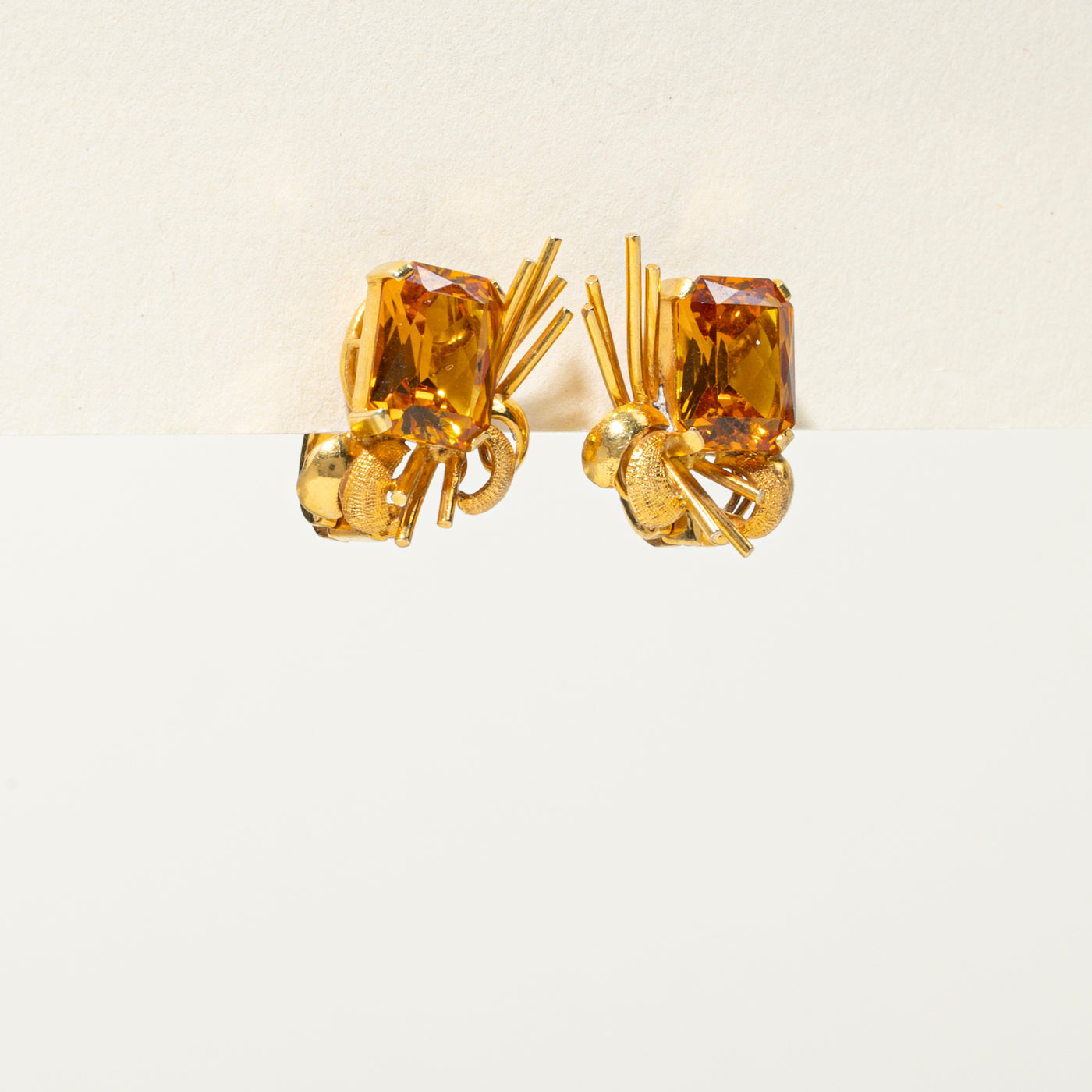 18k Brownish Orange Sapphire Stud Earring | 7.00ctw
