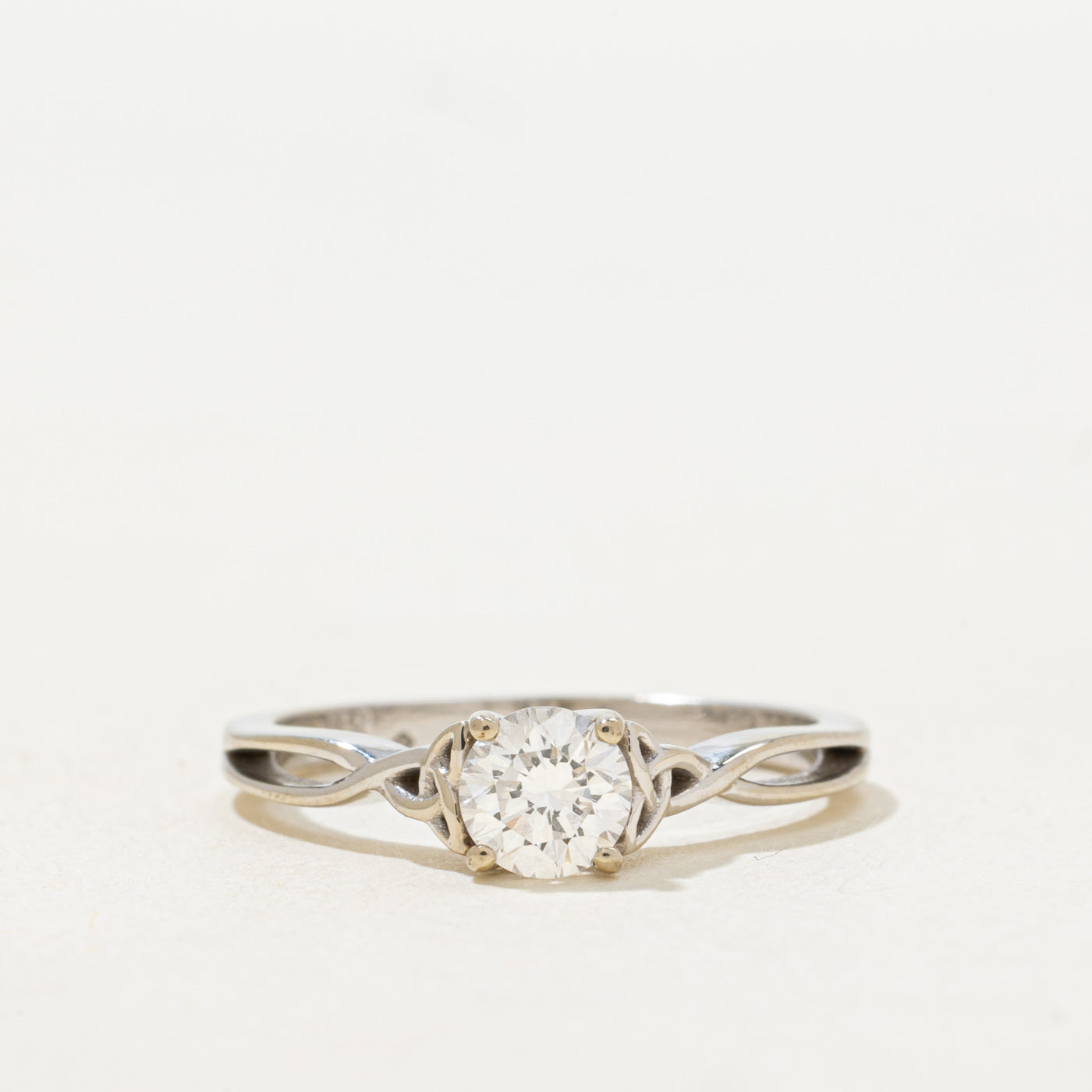 Solitaire Diamond Twisted Ring | 0.52ct | SZ 6.75 |