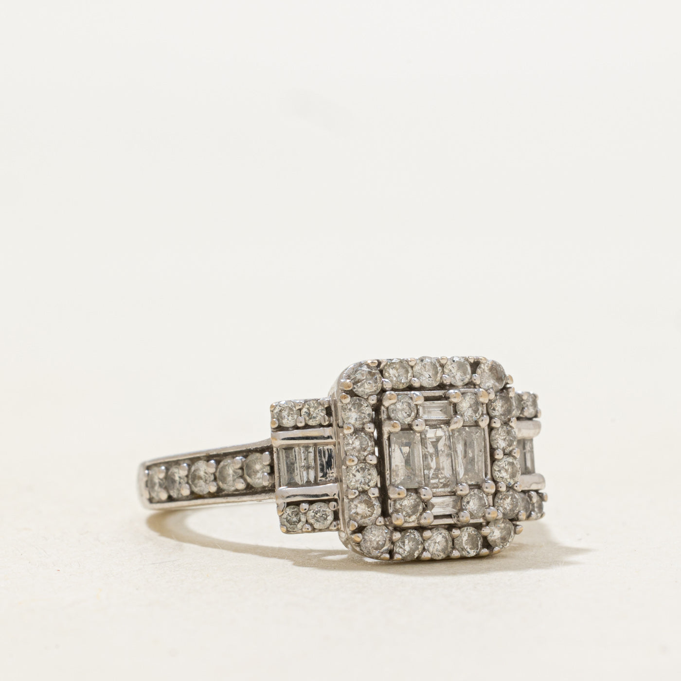 Illusion Set Diamond Cluster Halo Ring | 1.0ctw | SZ 6.0 |