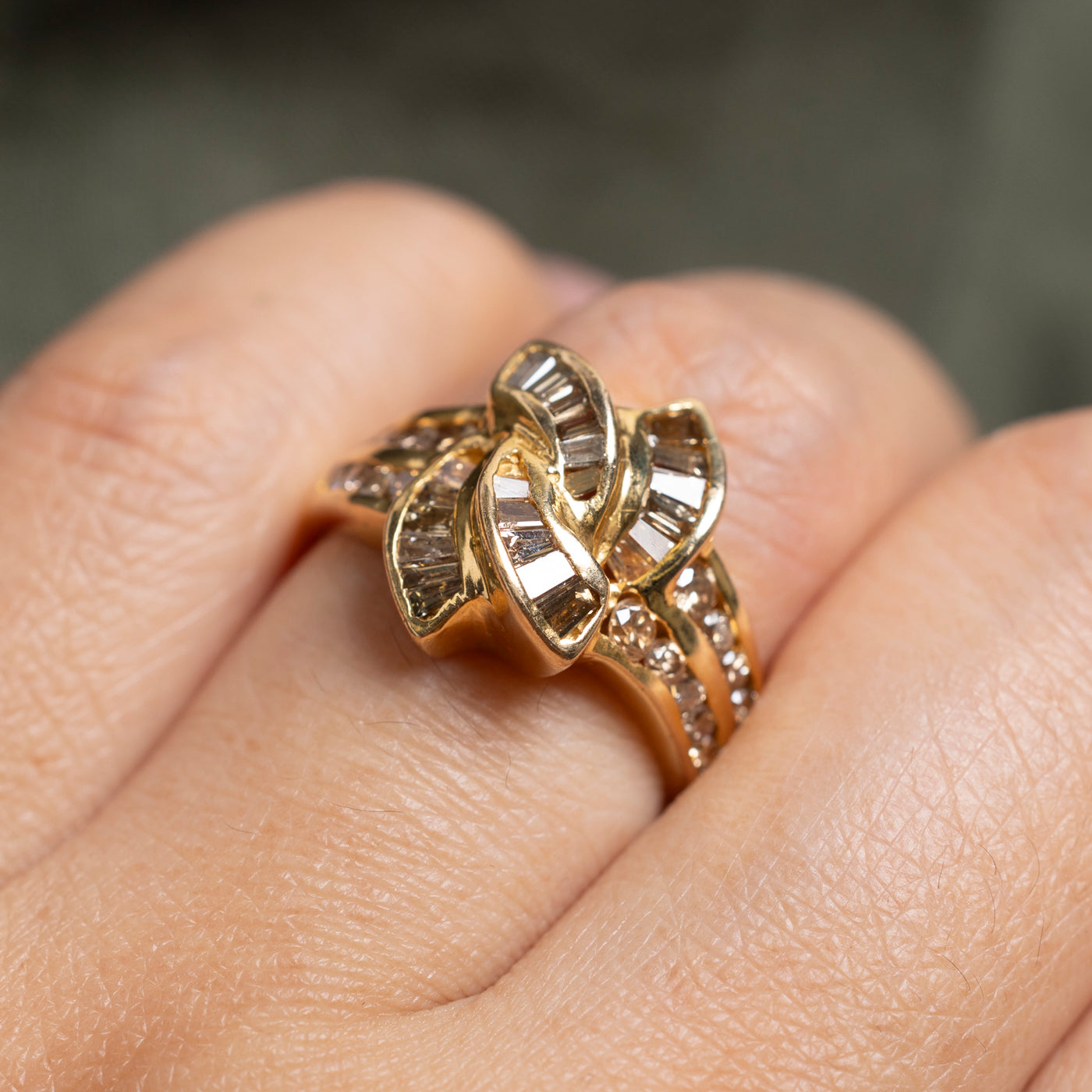 18k Channel Set Cognac Diamond Twisted Ring | 1.13ctw | SZ 7