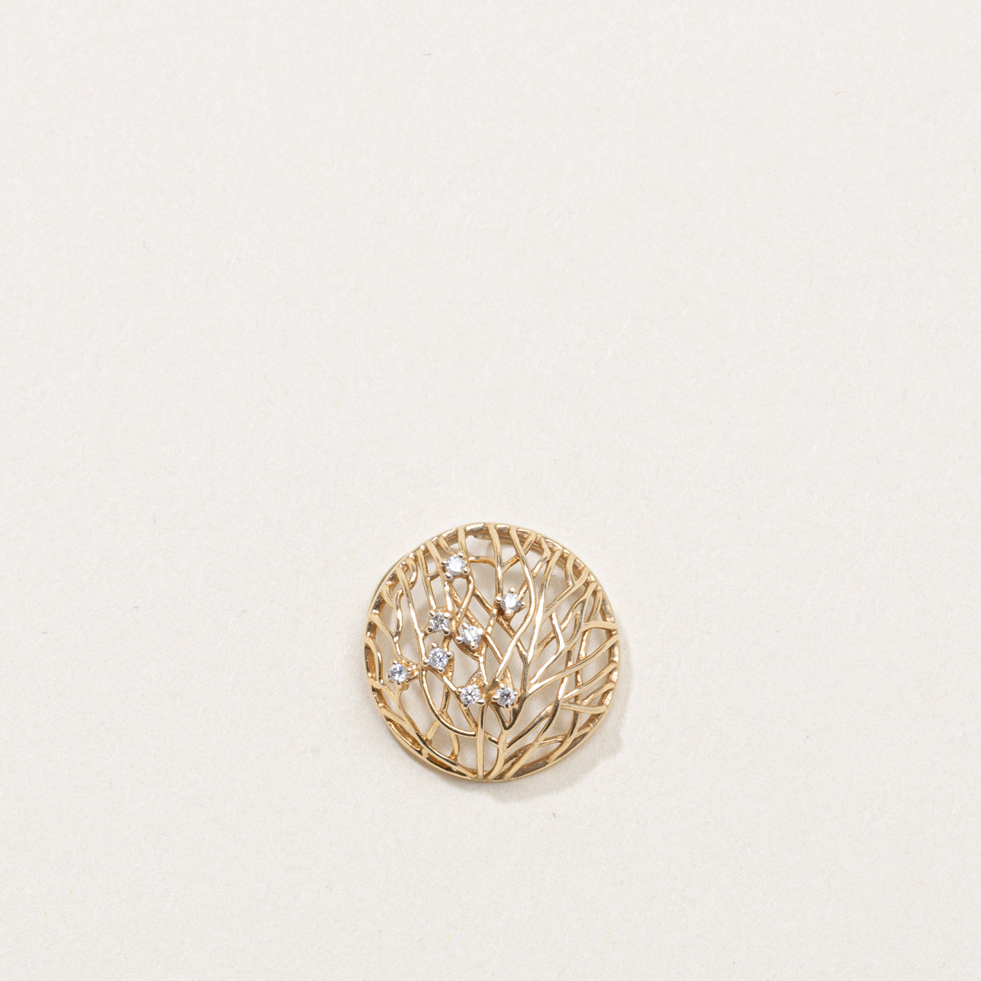 14K Diamond Vine Circle Pendant