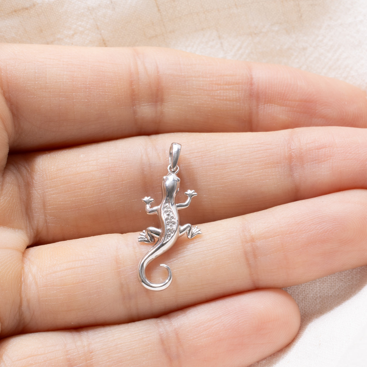 10K Diamond Gecko Pendant