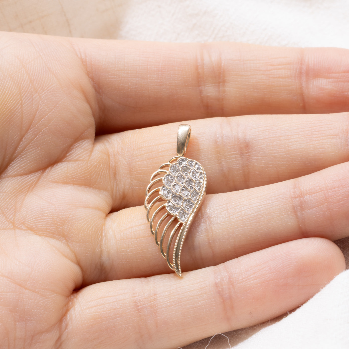10K Diamond Wing Pendant