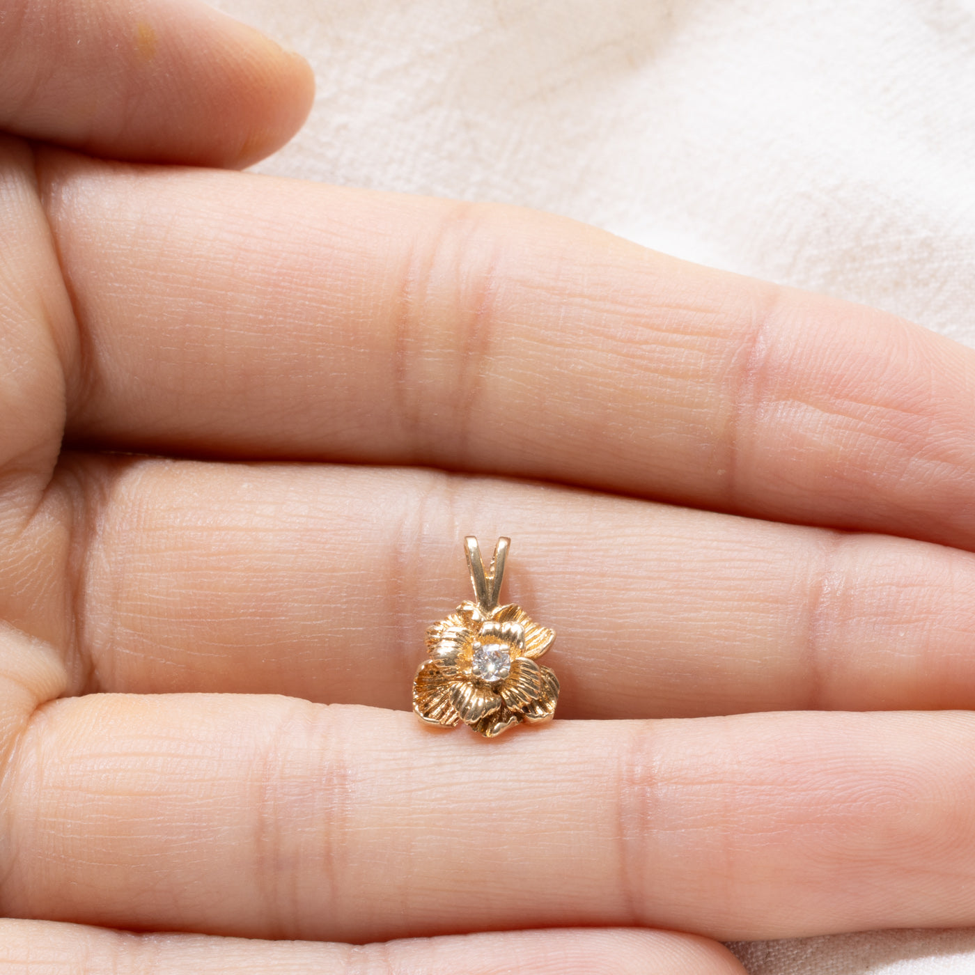 14K Diamond Textured Flower Pendant