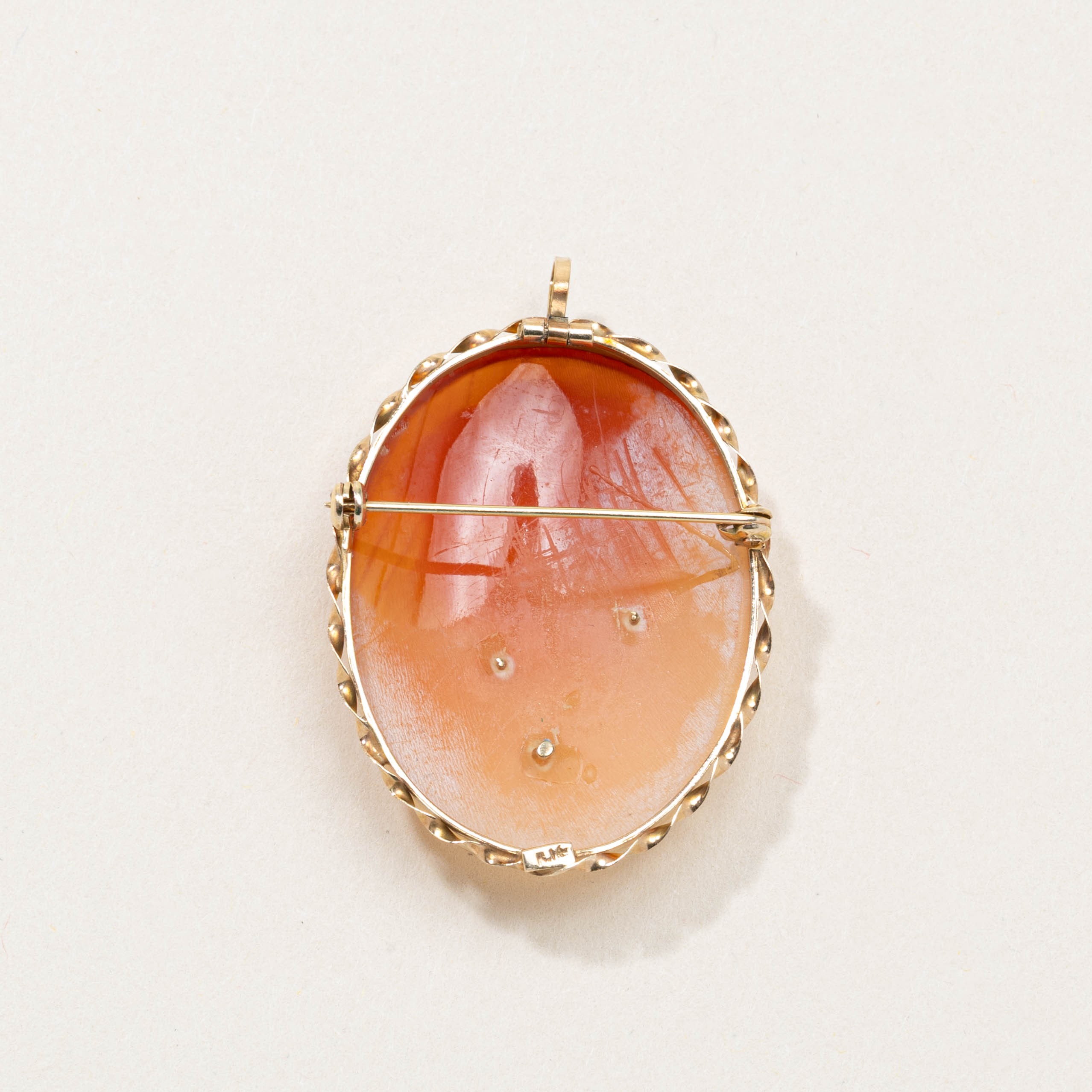 Pendentif orné de motifs floraux et de feuilles, style victorien, en coquillage camée et saphir blanc (réf. 9141-27) | 16,00 ct, 0,01 ct