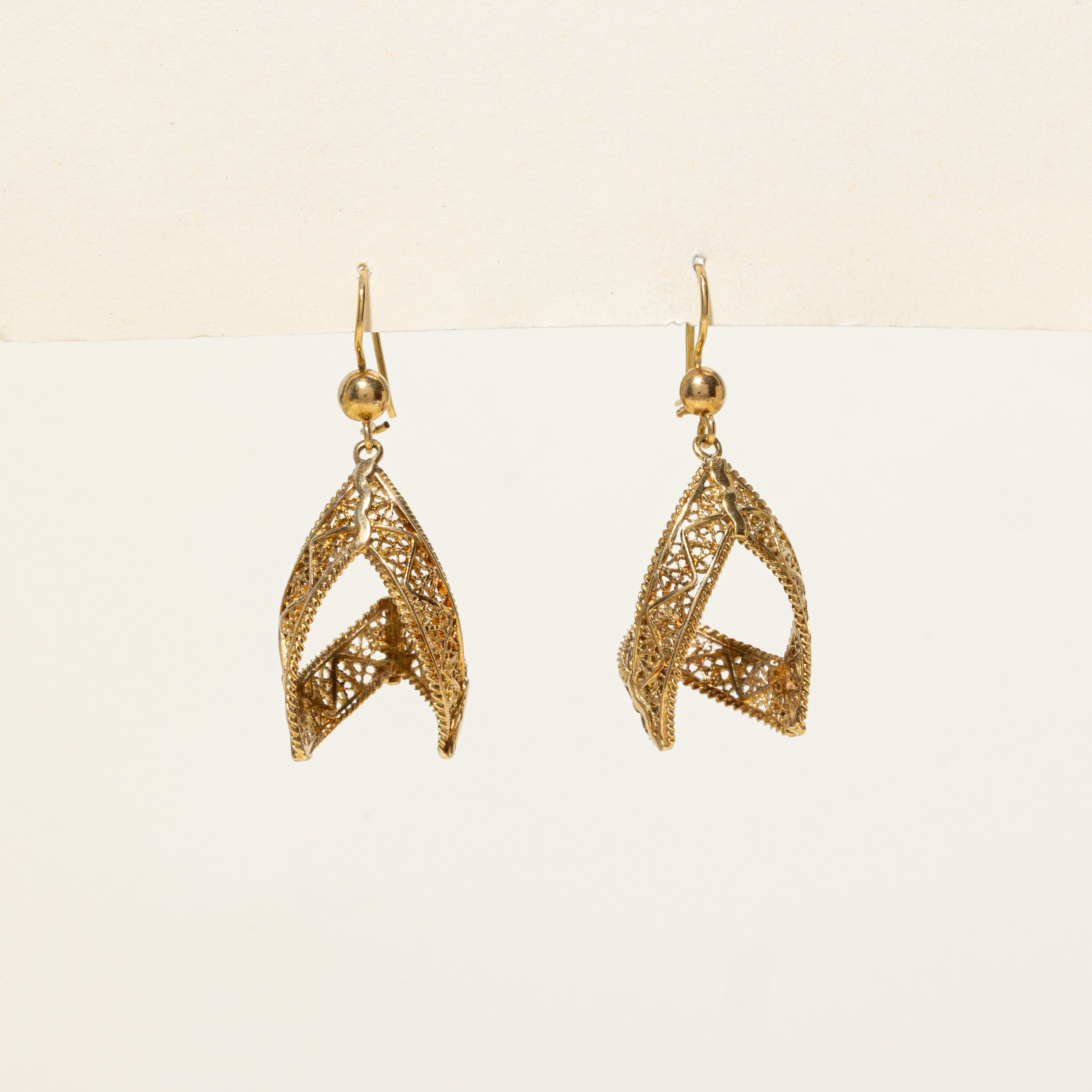 18k Yellow Gold Filigree Drop Earrings