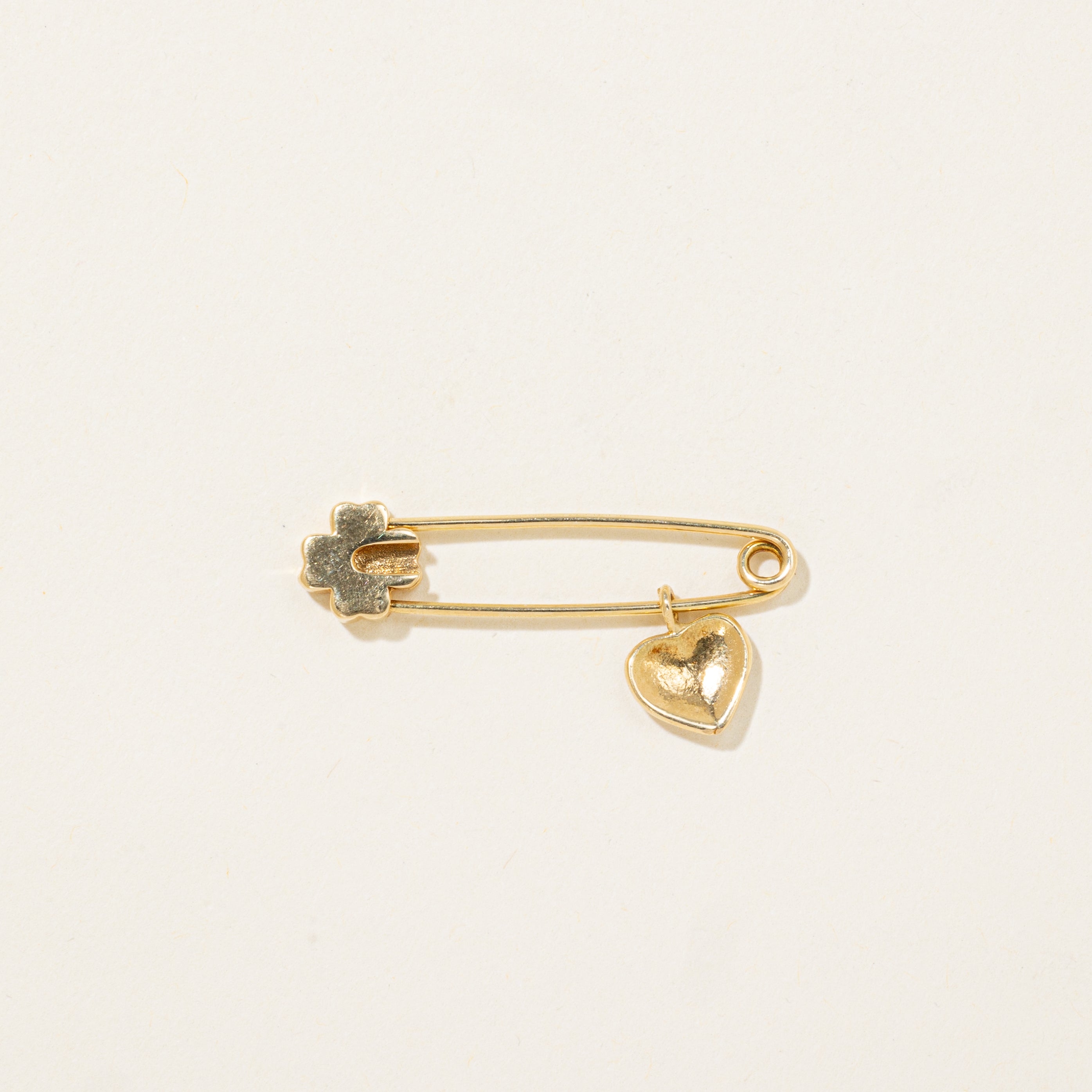 18k Yellow Gold Enamel Heart Safety Pin Brooch