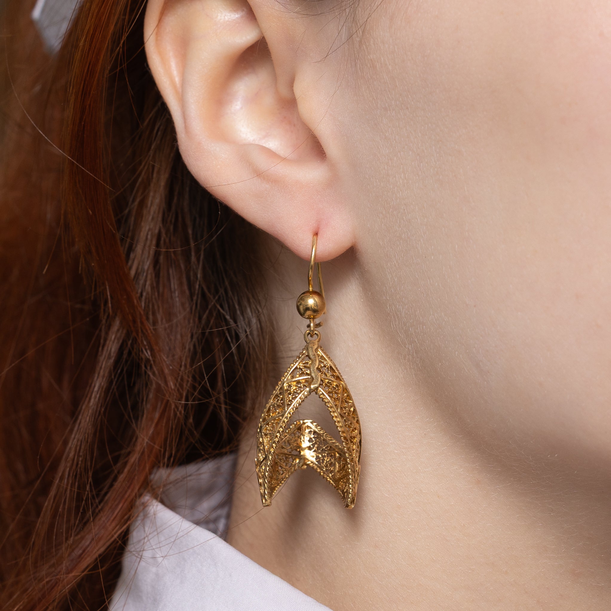 18k Yellow Gold Filigree Drop Earrings