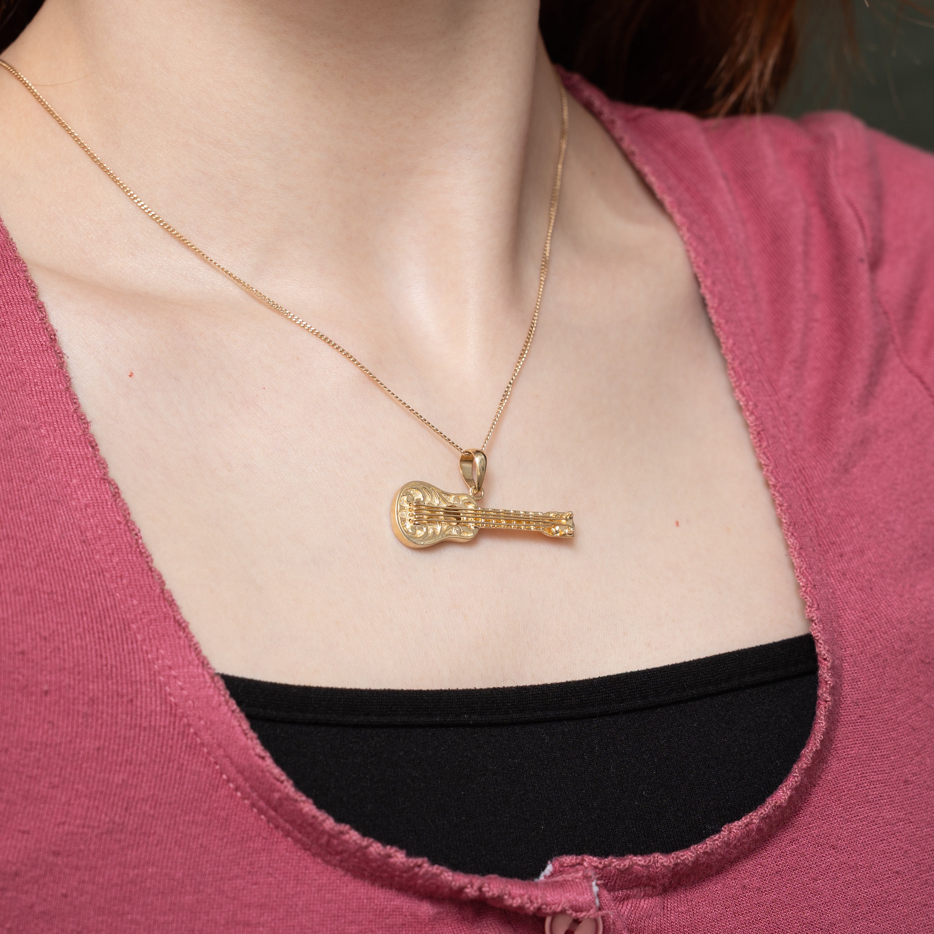 14k Yellow Gold Guitar Pendant