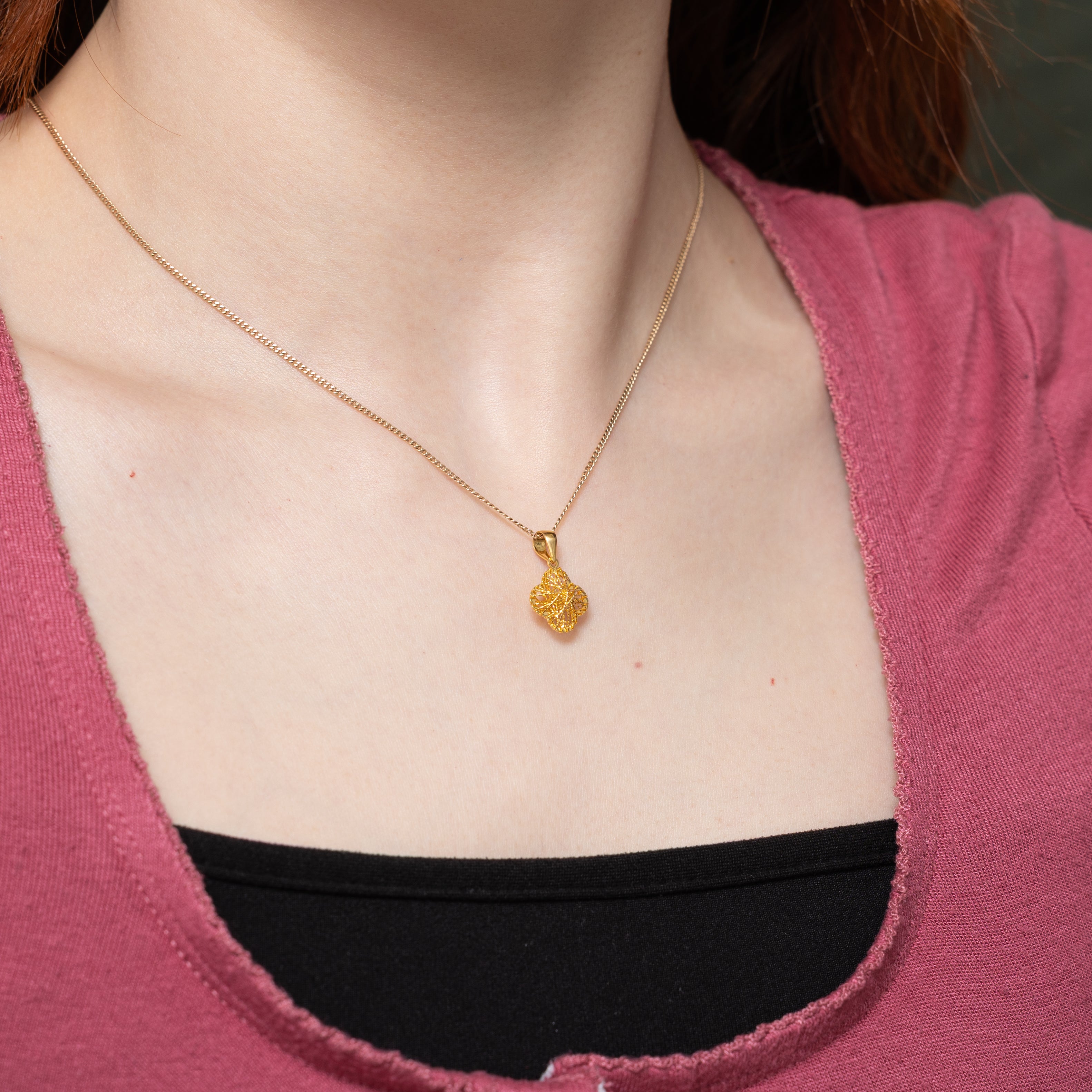 18k Yellow Gold Openwork Clover Charm