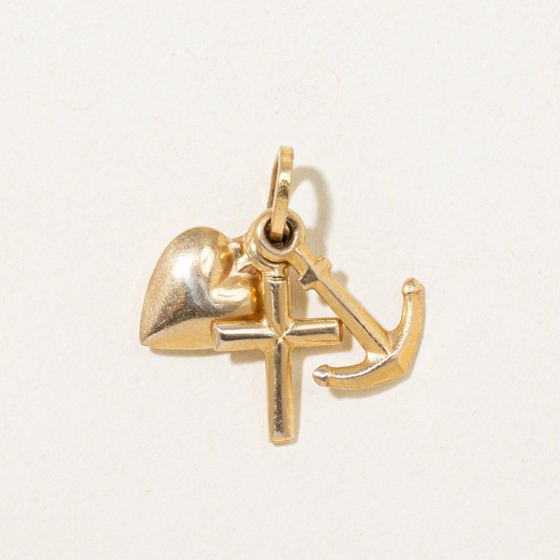 18k Yellow Gold "Love, Faith, and Hope" Charm