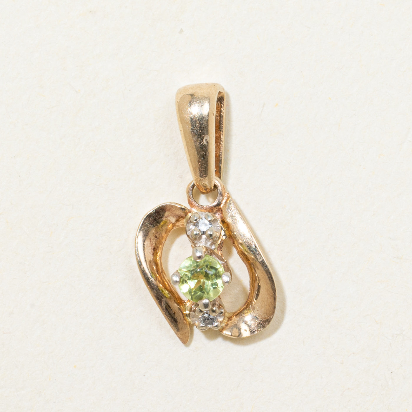 Green Glass & Diamond Openwork Pendant | 0.13ct, 0.004ct