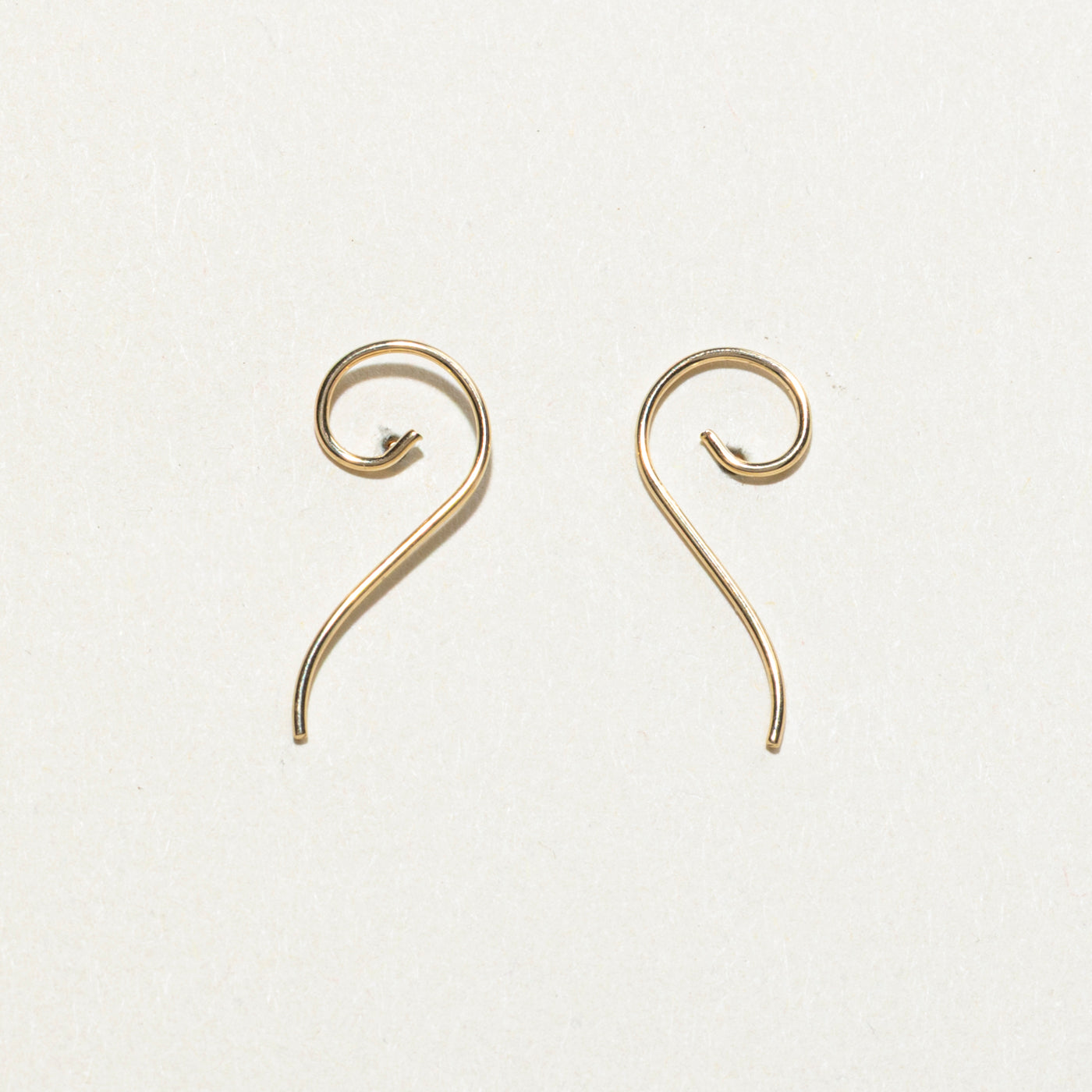 14K Swirl Drop Earring