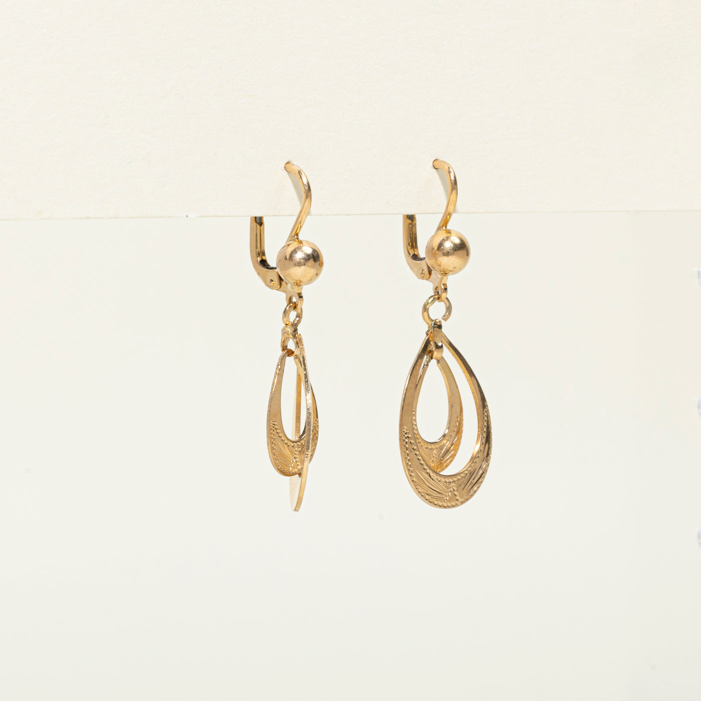 18K Dangling Teardrop Drop Earrings