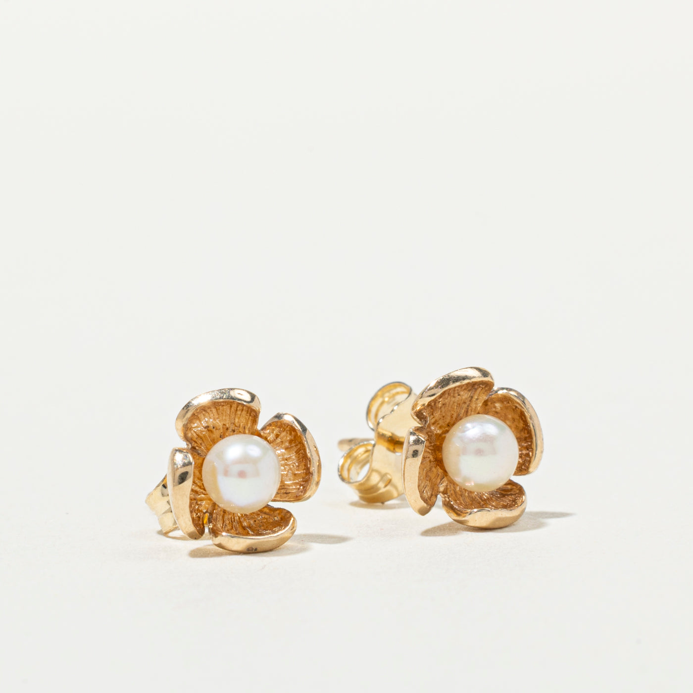 10K Pearl Flower Stud Earrings