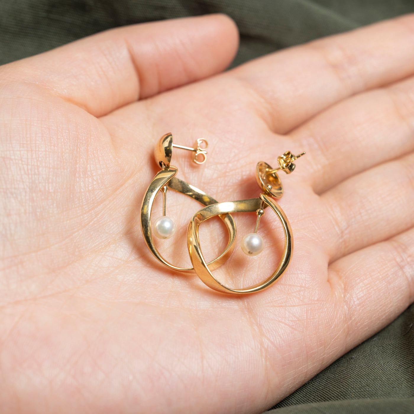 18K Pearl Dangling Abstract Drop Earrings